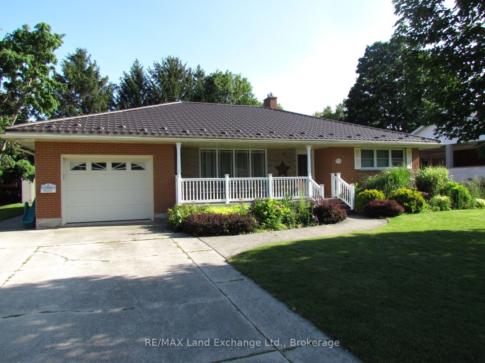 115 BROWN'S Lane, Brockton, ON N0G 2V0 photo 2