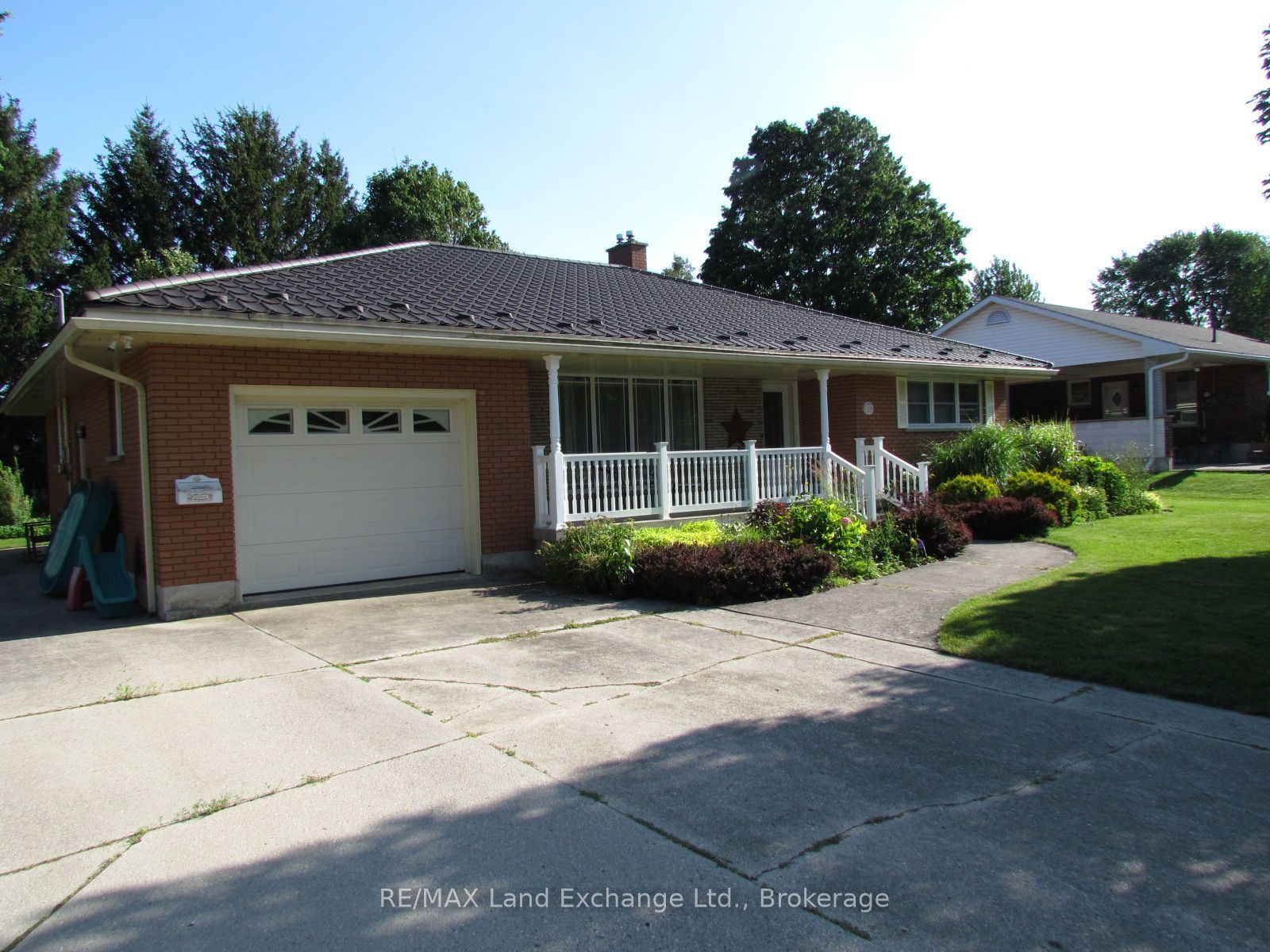 115 BROWN'S Lane, Brockton, ON N0G 2V0 photo 3