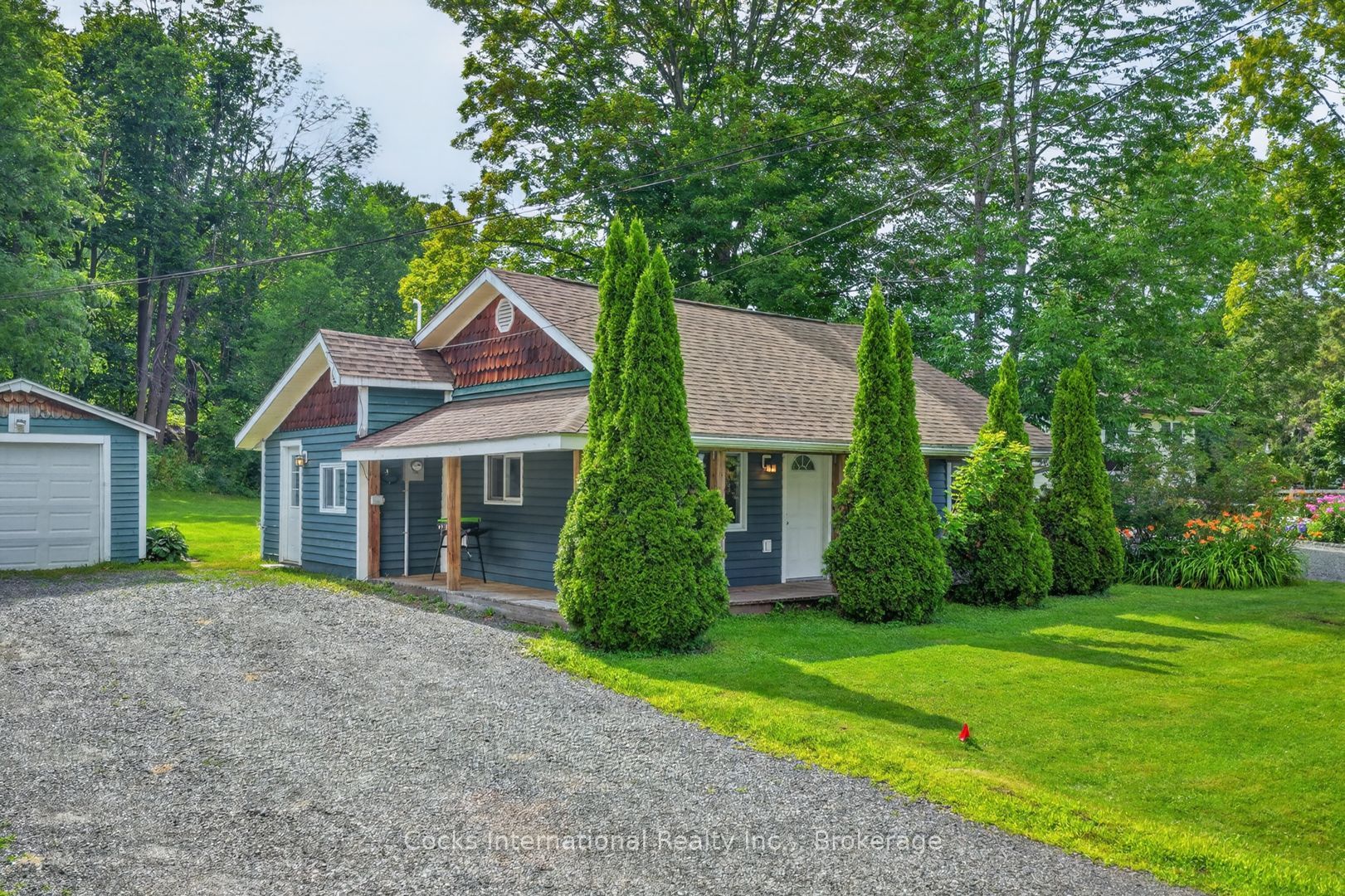 185 McPherson Street, Gravenhurst, ON P1P 0E8 photo 3