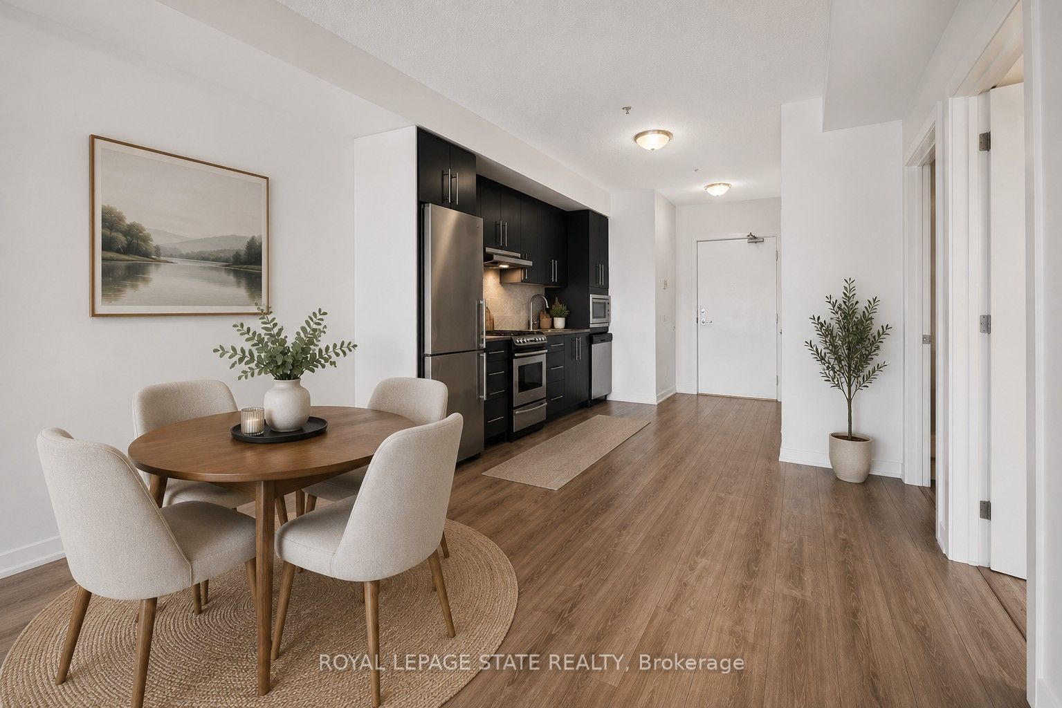 10 Esplanade Lane 306, Grimsby, ON L3M 0H1 photo 3