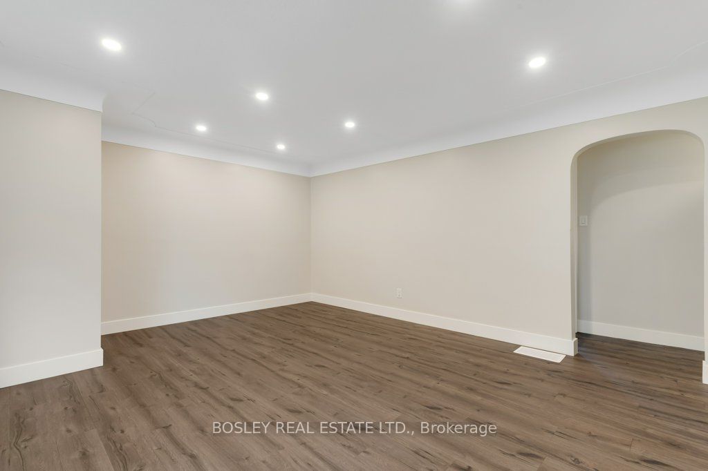 290 Melrose Drive, Kitchener, ON N2H 2C1 photo 5