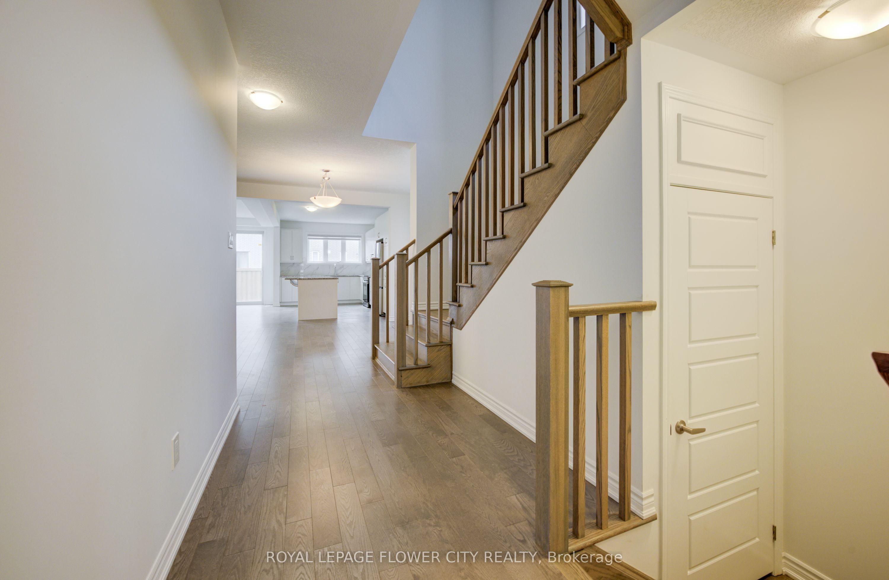 51 William Nador Street, Kitchener, ON N2E 3X8 photo 5