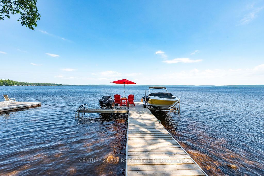 747 Rock Point Lane, Killaloe, Hagarty and Richards, ON K0J 2J0 photo 4