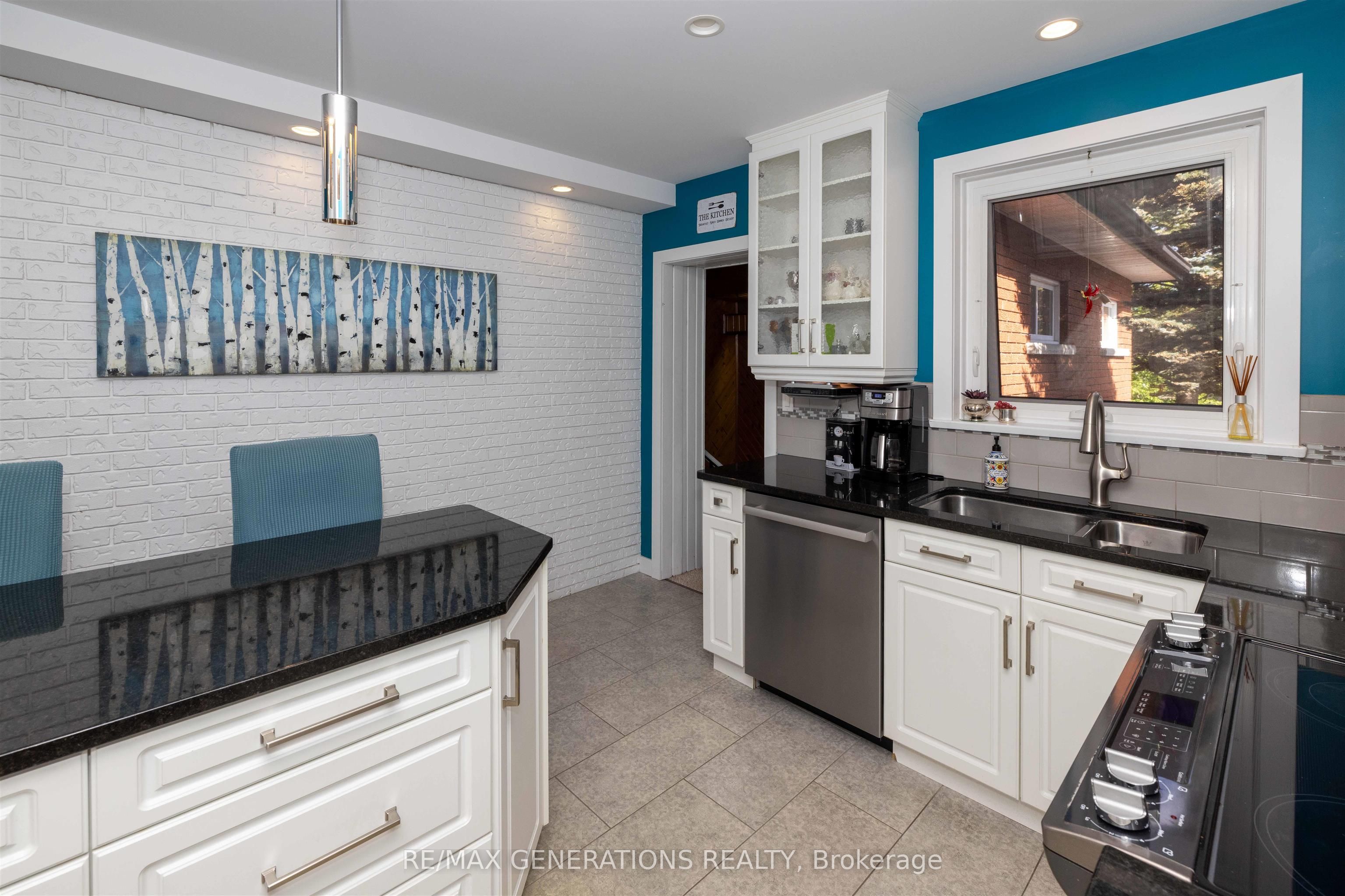159 Ruttan Street, Thunder Bay, ON P7A 5E4 photo 4