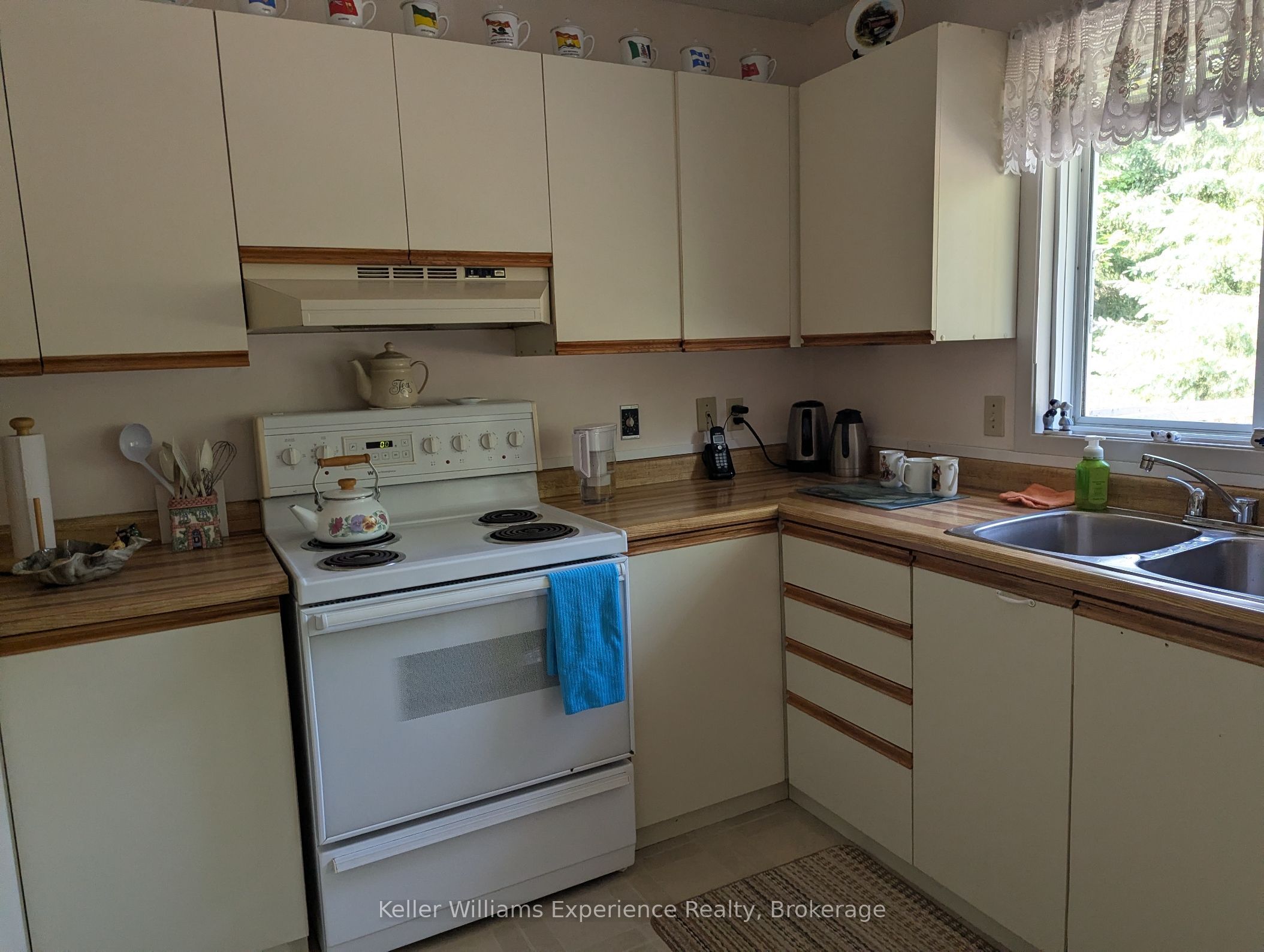 141 Meadow Heights Drive, Bracebridge, ON P1L 1A3