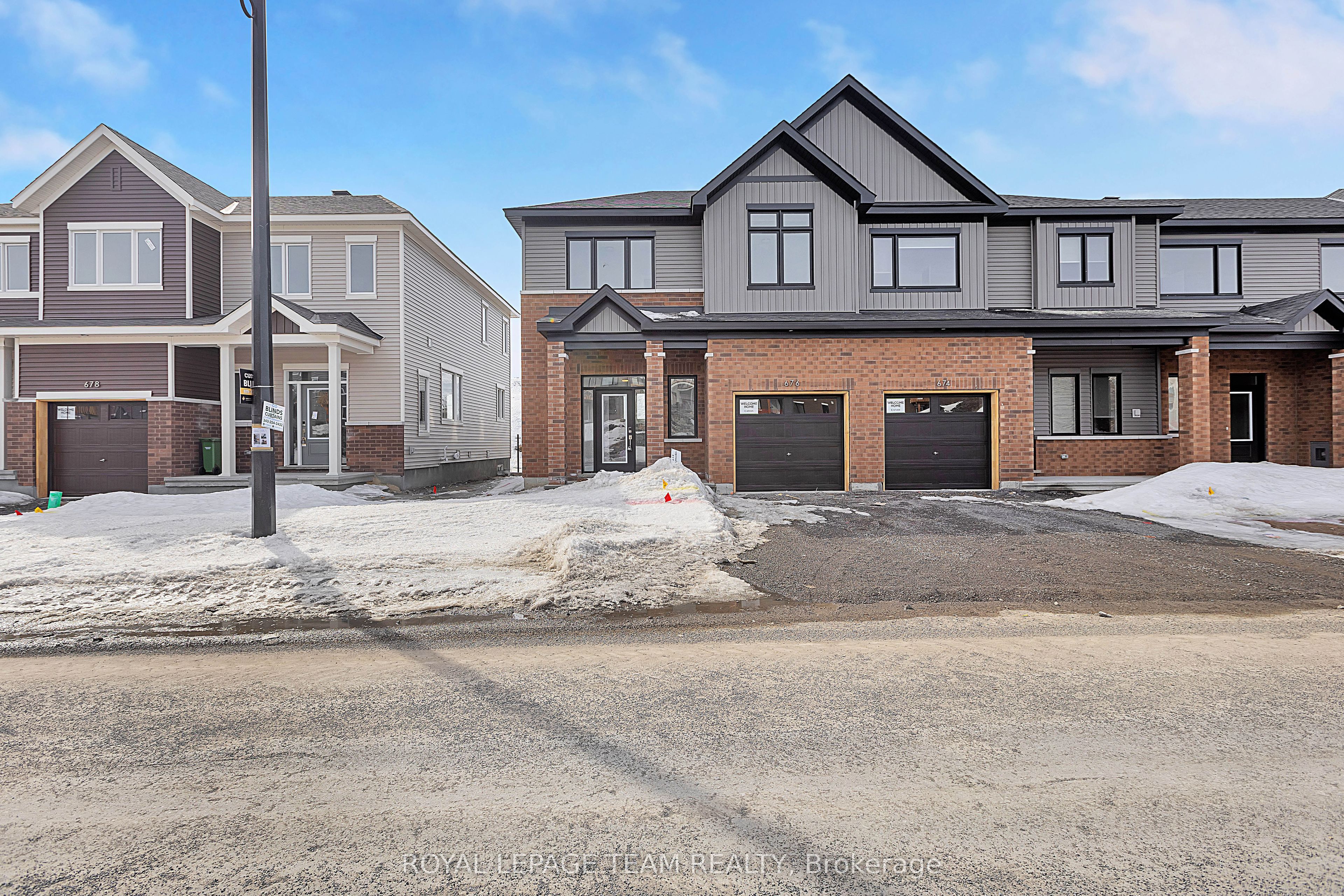 676 Expansion Road, Barrhaven, ON K2J 7G3