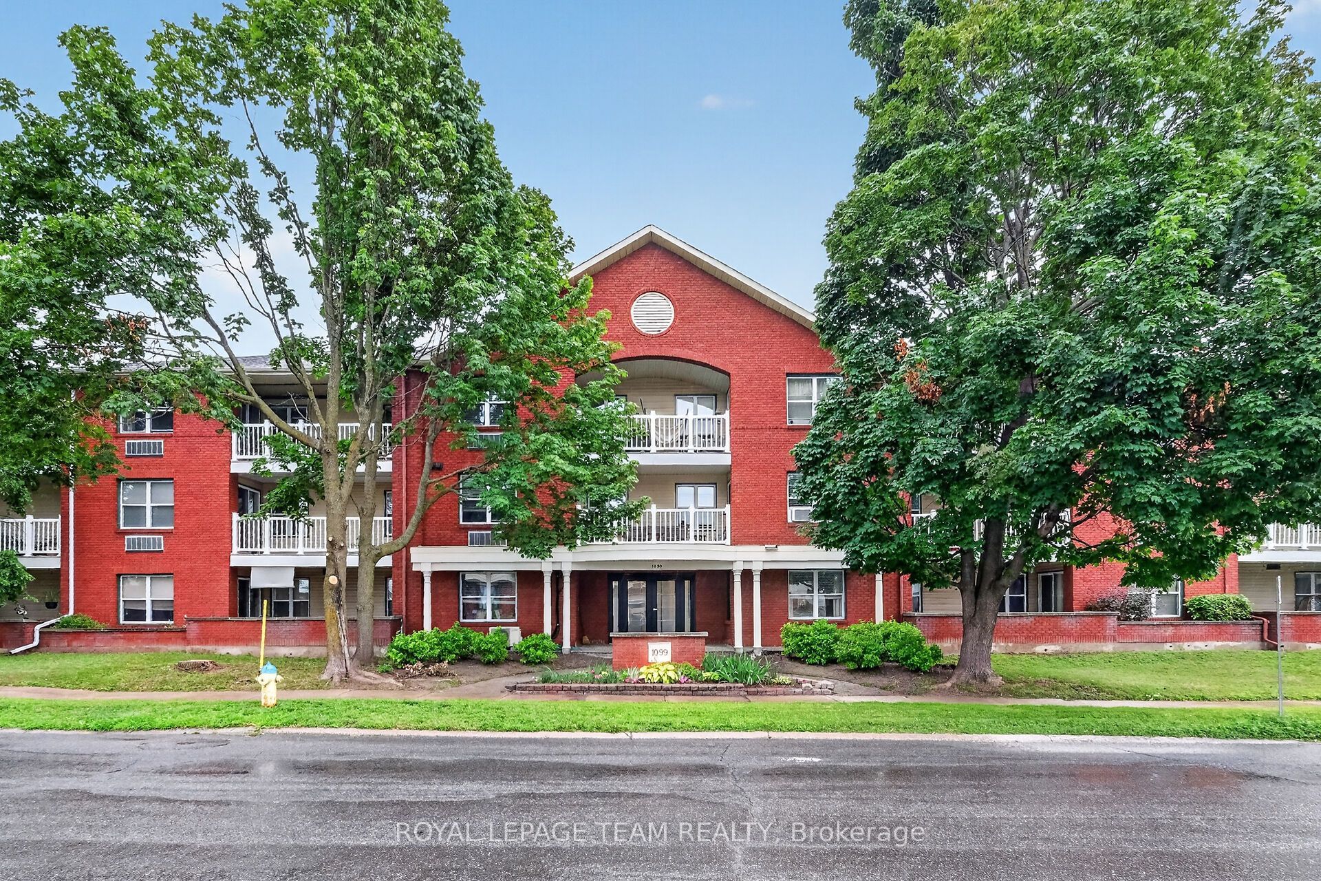1099 Cadboro Road 214, Cyrville - Carson Grove - Pineview, ON K1J 9K4