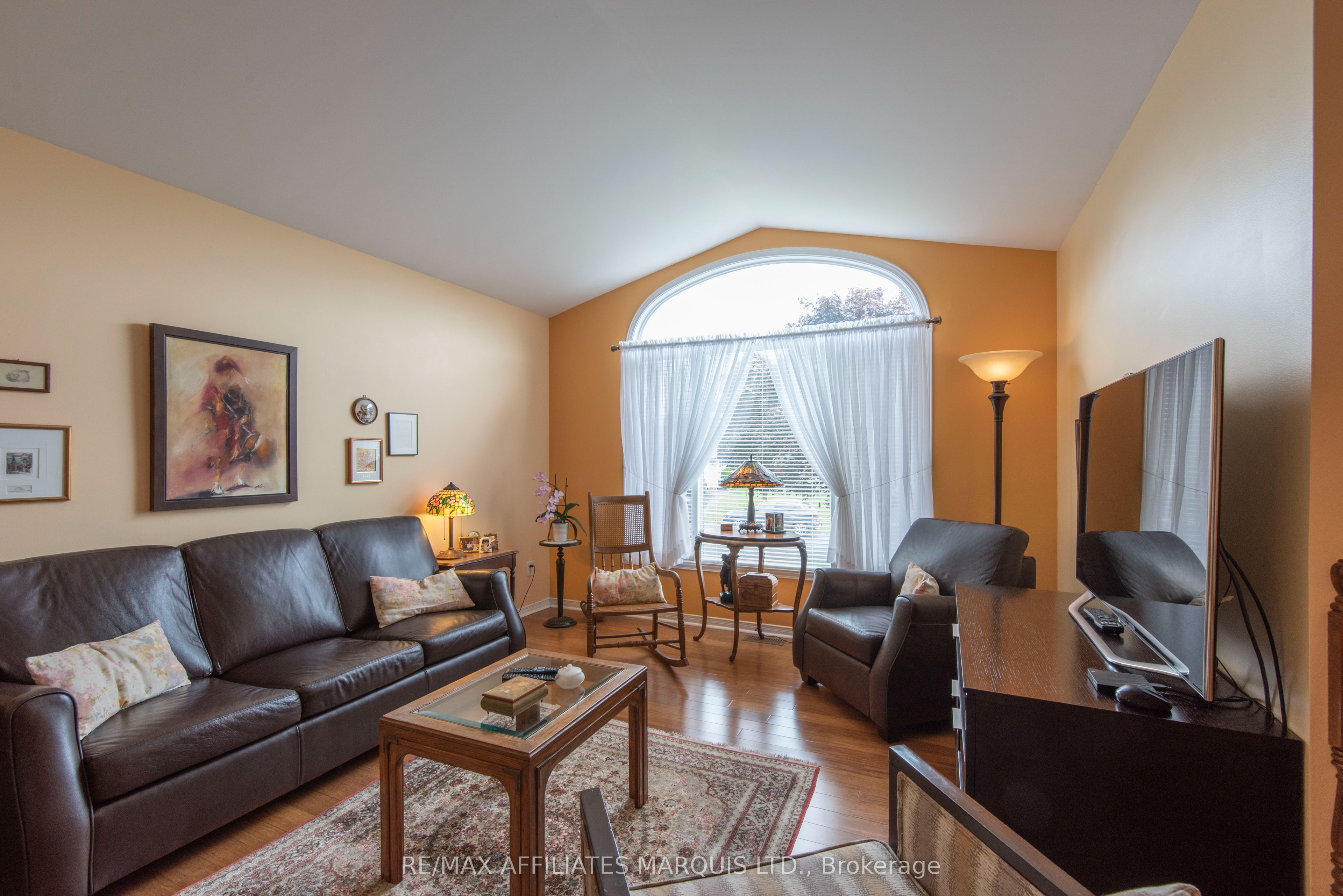 248 Northwoods Crescent, Cornwall, ON K6H 7K3 photo 5