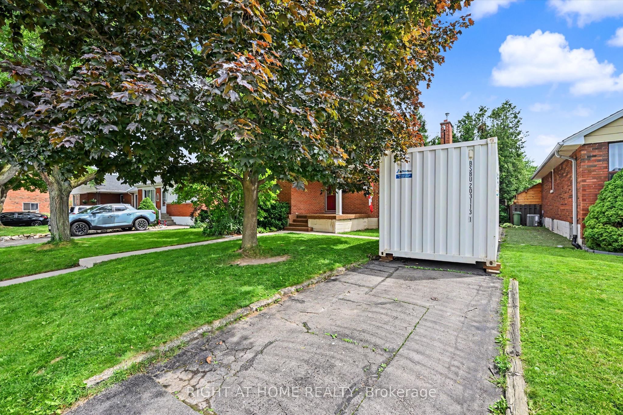 56 Everton Place, Hamilton, ON L8T 1G7 photo 3