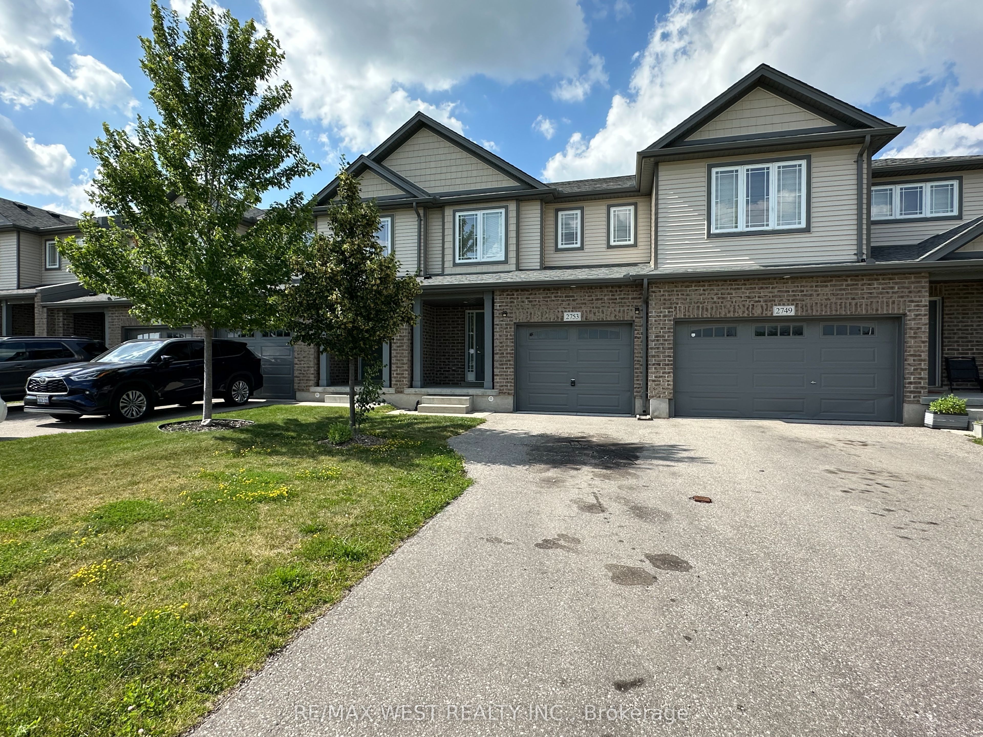 2753 Asima Drive, London South, ON N6M 0G1