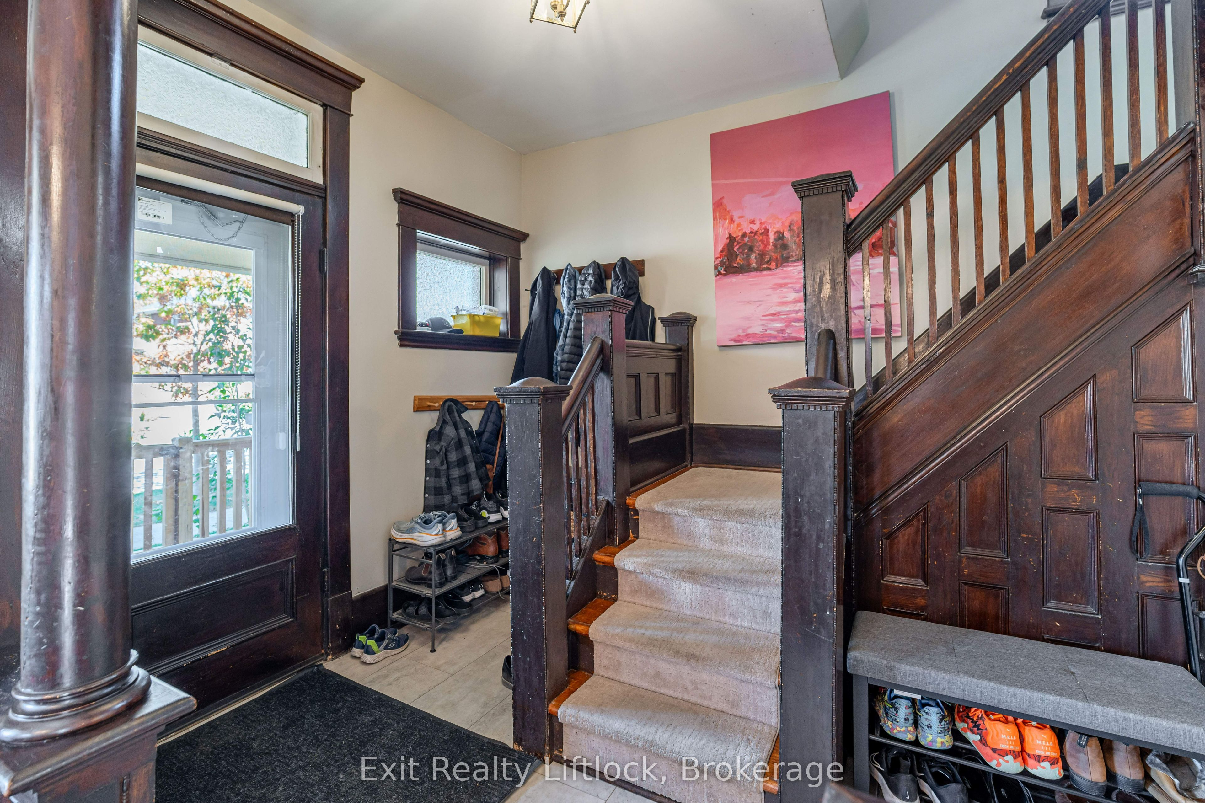 251 Prince Street, Peterborough, ON K9J 2A6 photo 4