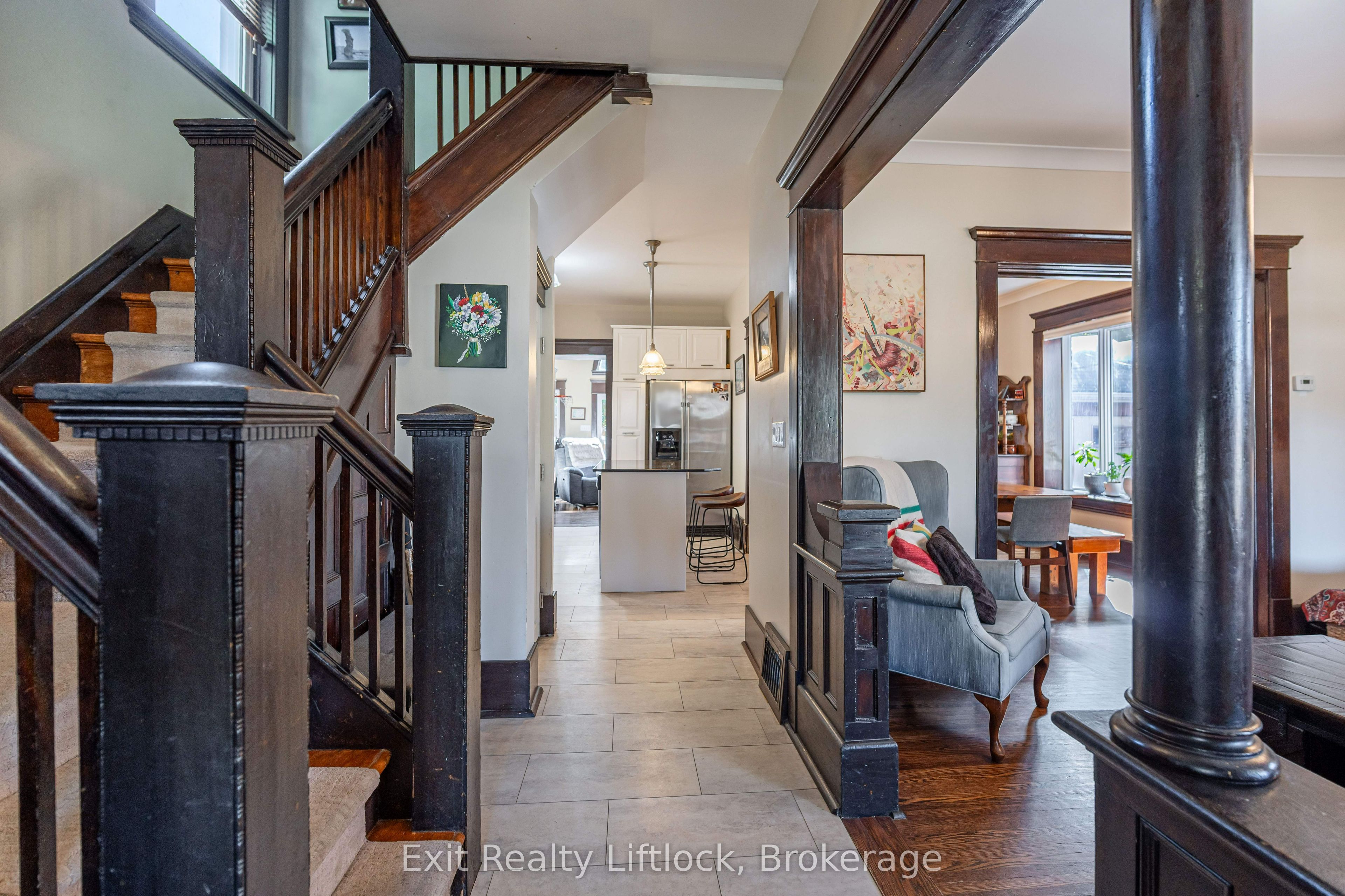 251 Prince Street, Peterborough, ON K9J 2A6 photo 5