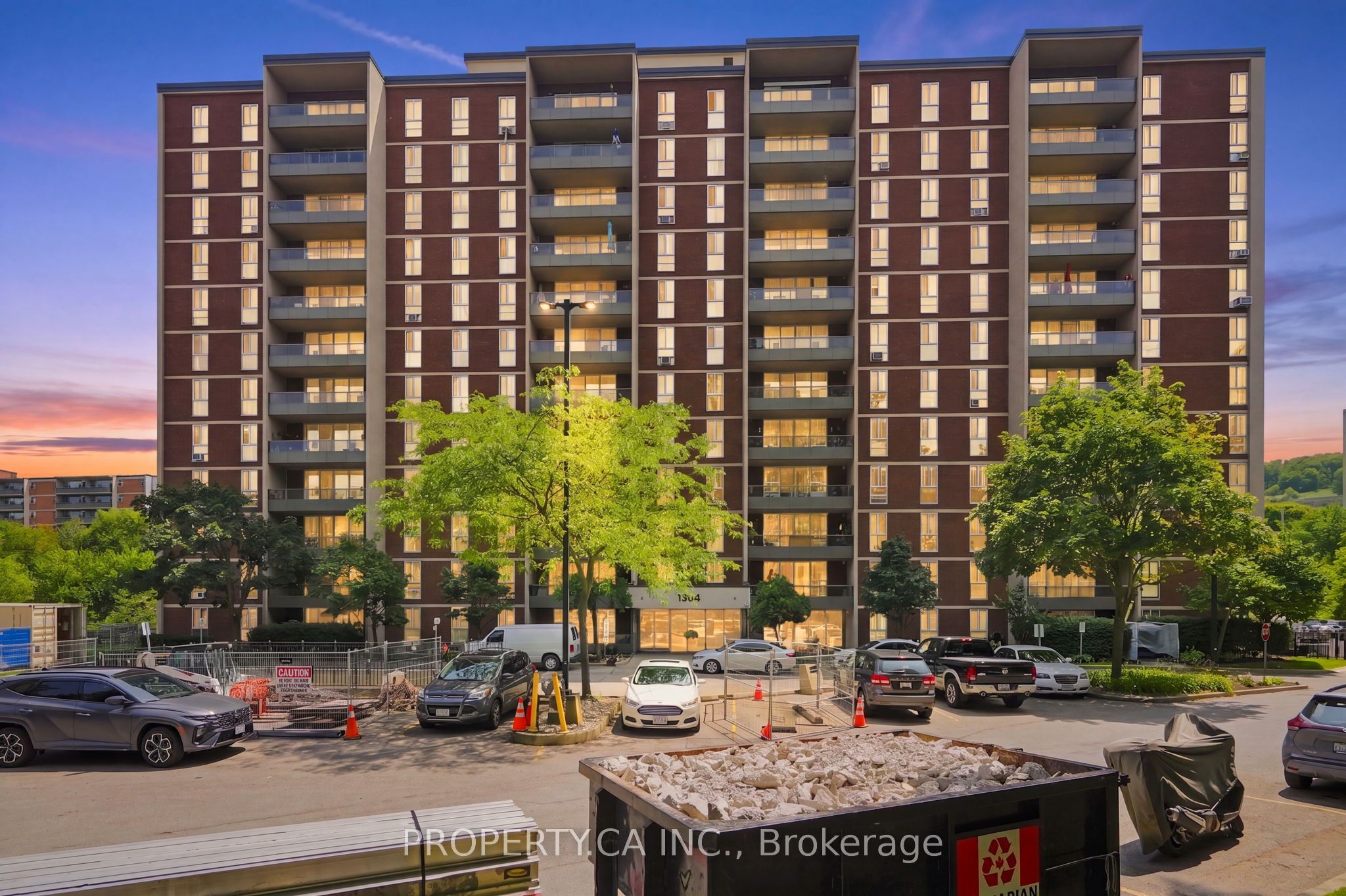 1964 Main Street W 1107, Hamilton, ON L8S 1J5