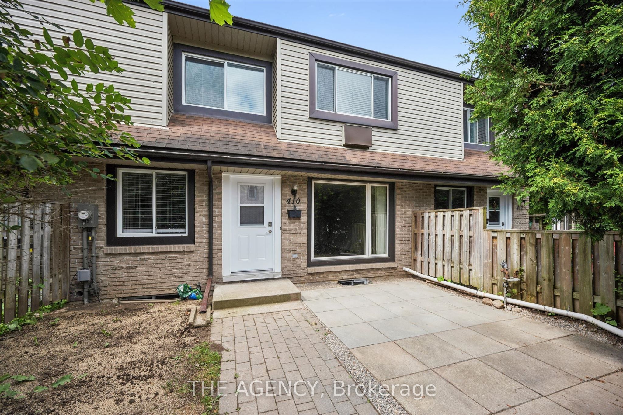 410 SCOTTSDALE Drive, Guelph, ON N1G 2Z8 photo 3