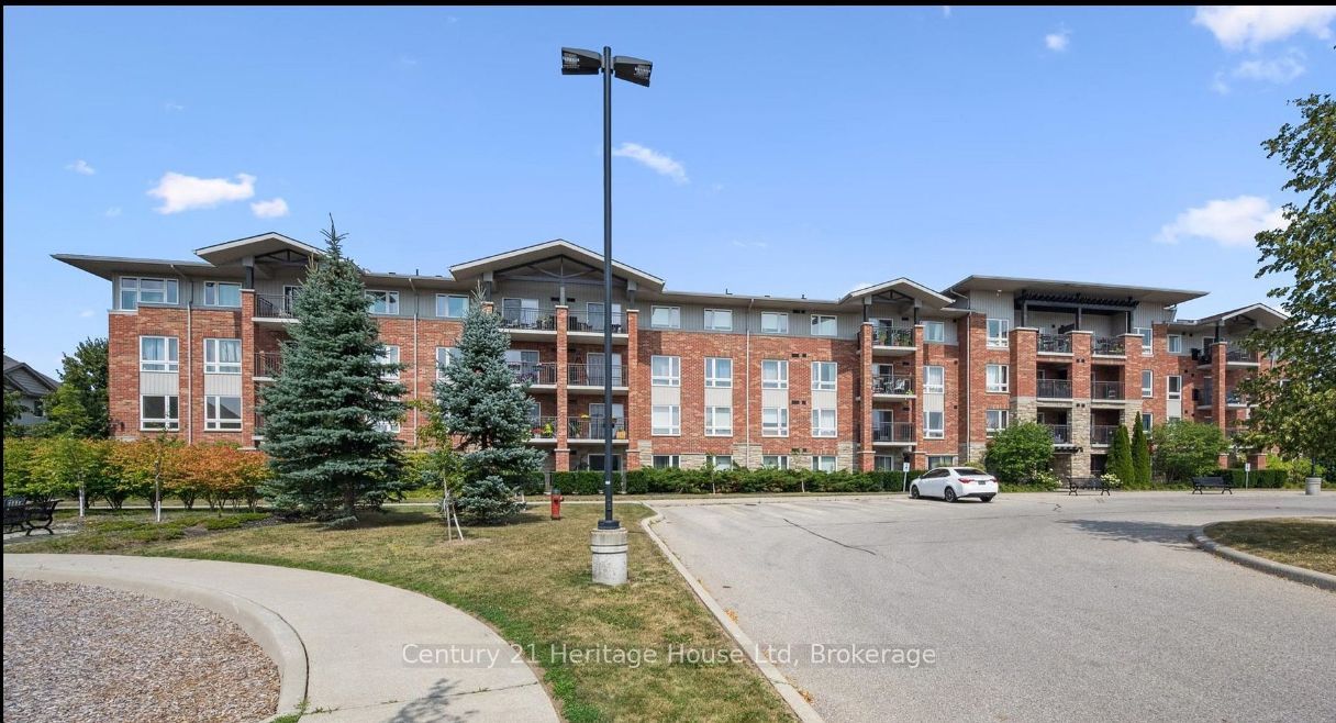 60 Lynnmore Street, Guelph, ON N1L 0J8