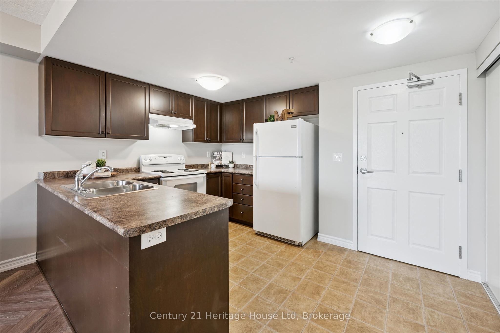 60 Lynnmore Street, Guelph, ON N1L 0J8 photo 5