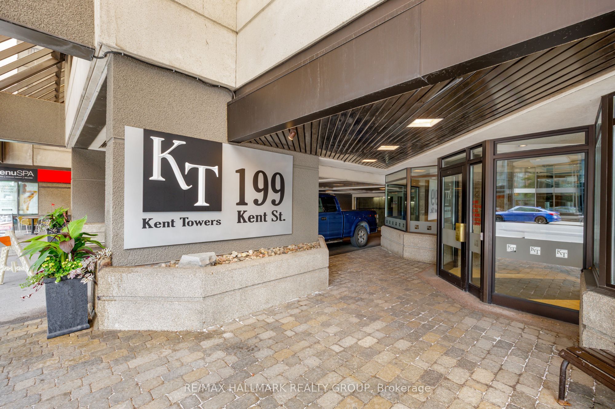 199 Kent Street 510, Ottawa Centre, ON K2P 2K8 photo 2
