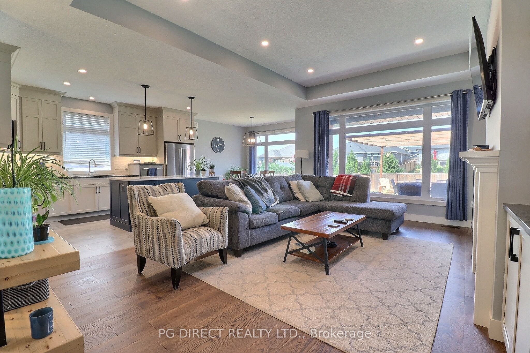 244 Jennifers Trail, Thames Centre, ON N0M 2P0 photo 3