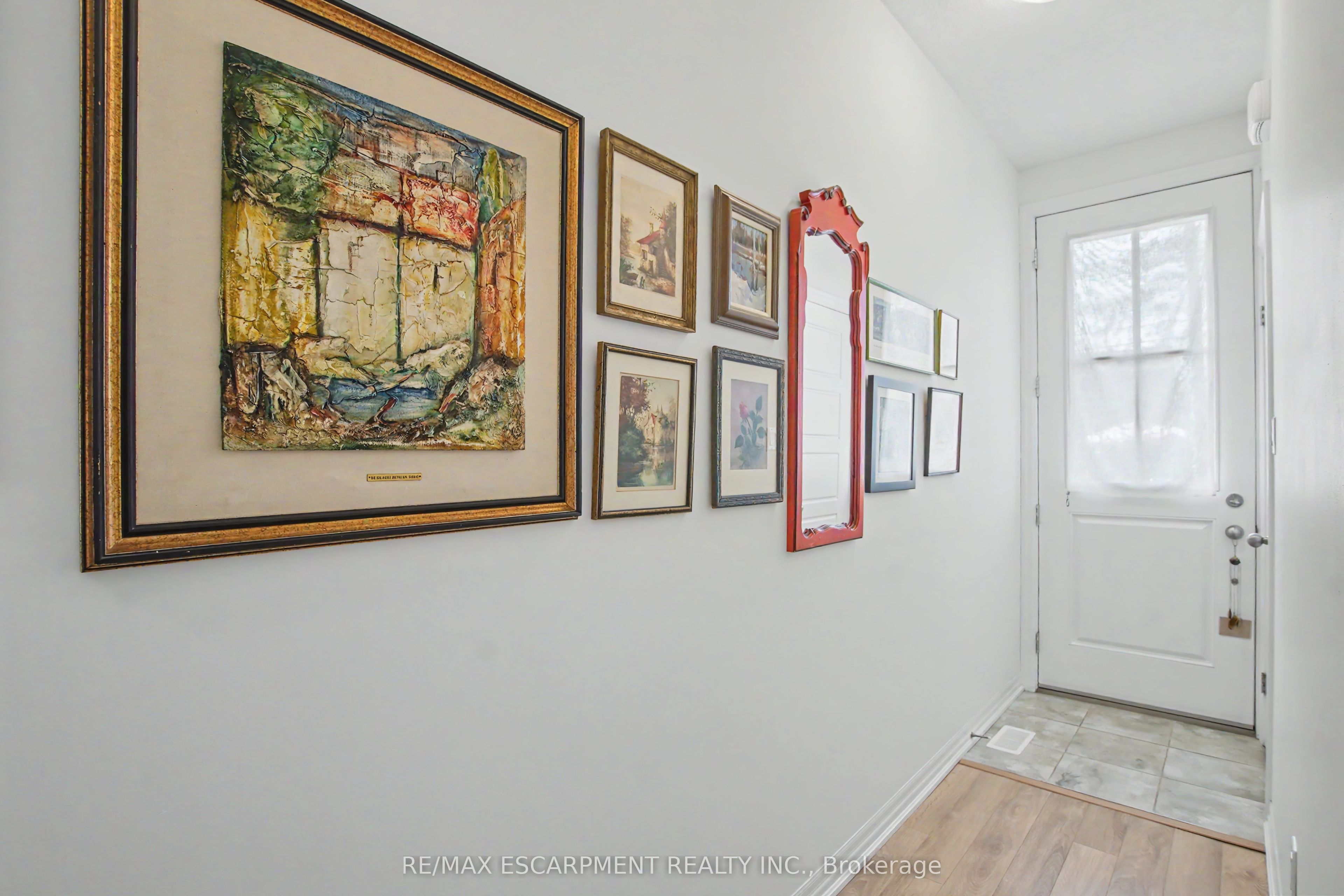 290 Barton Street W 4, Hamilton, ON L8R 3P3 photo 4