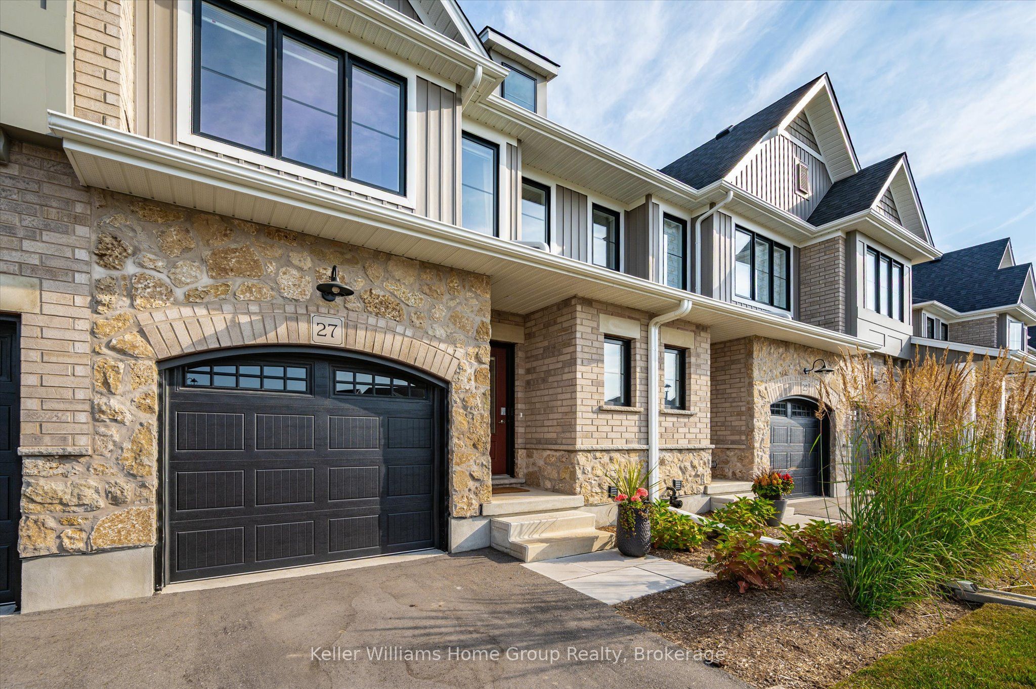 27 Hedley Lane, Centre Wellington, ON N0B 1S0 photo 2