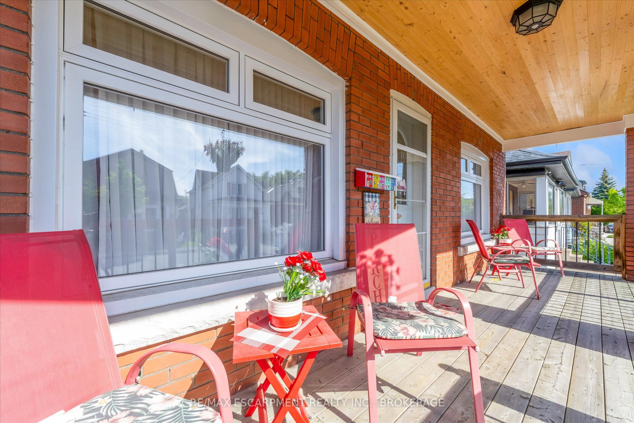 121 Edgemont Street N, Hamilton, ON L8H 4E2 photo 3