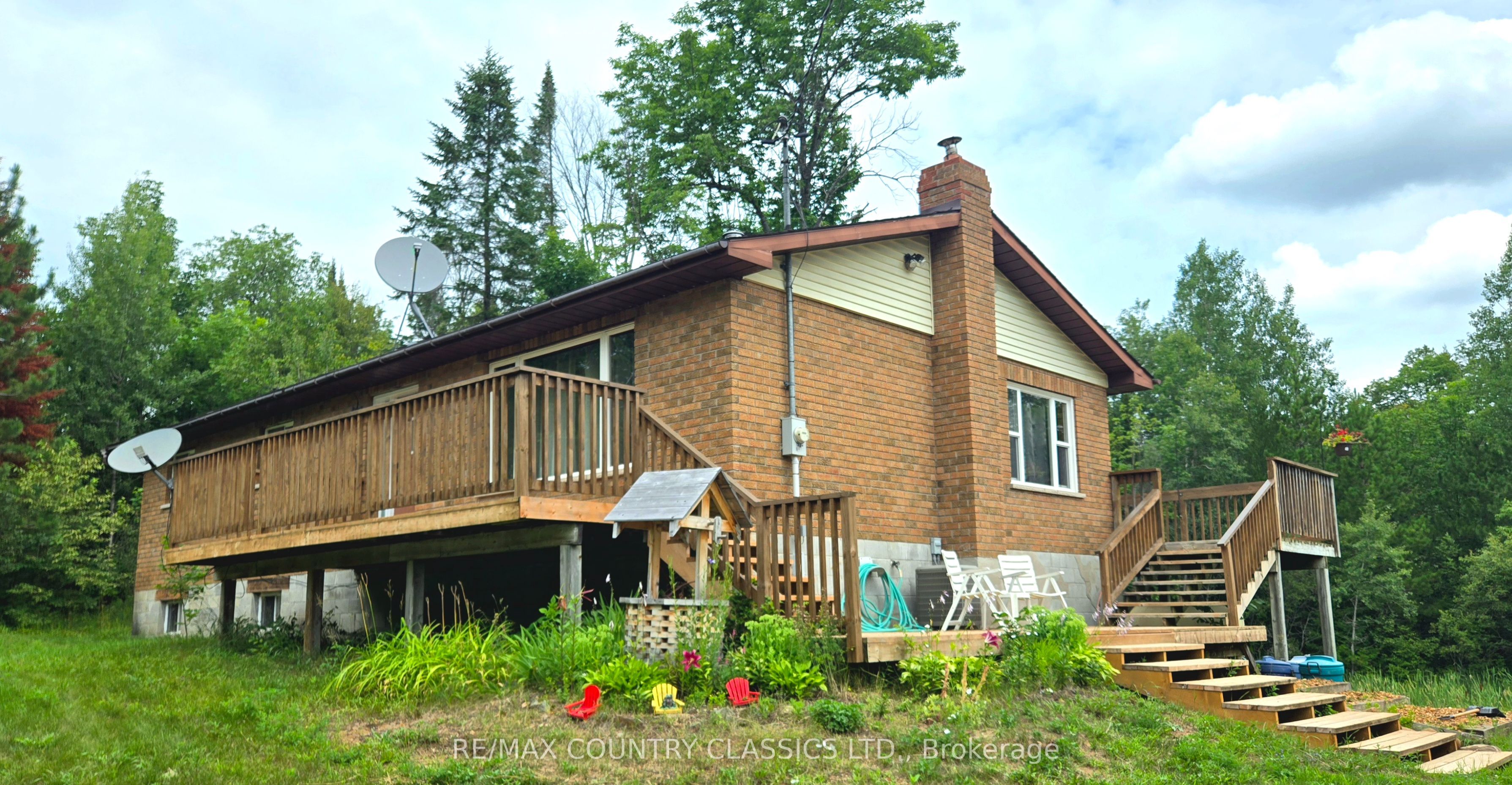 2445 Old Hastings Road, Limerick, ON K0L 1P0