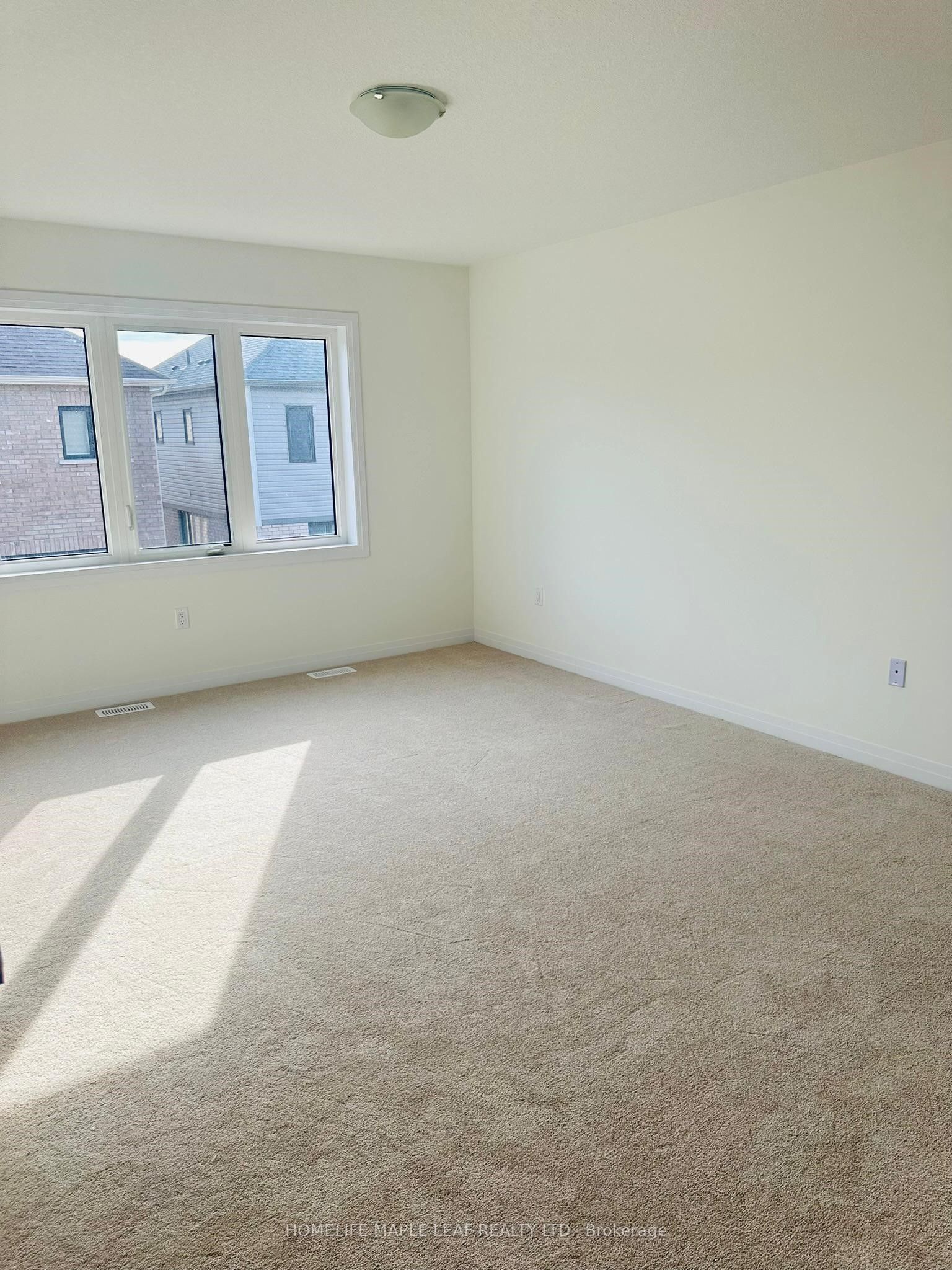 29 Selection Heights, Thorold, ON L2V 0B7 photo 5