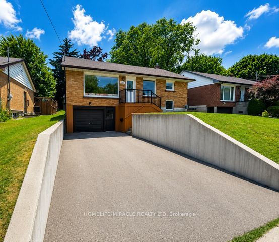 199 Allen Street E, Waterloo, ON N2J 1J9 photo 2