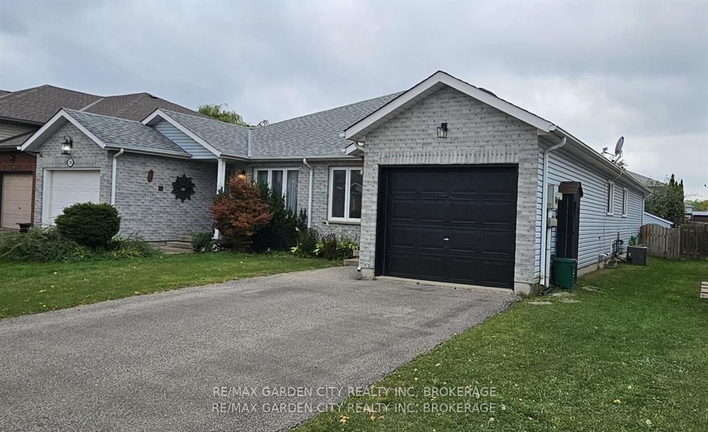 244 Autumn Crescent, Welland, ON L3C 7K2 photo 3