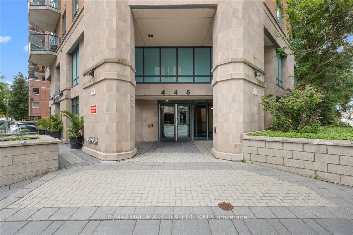 445 Laurier Avenue W 1703, Ottawa Centre, ON K1N 6R4 photo 4