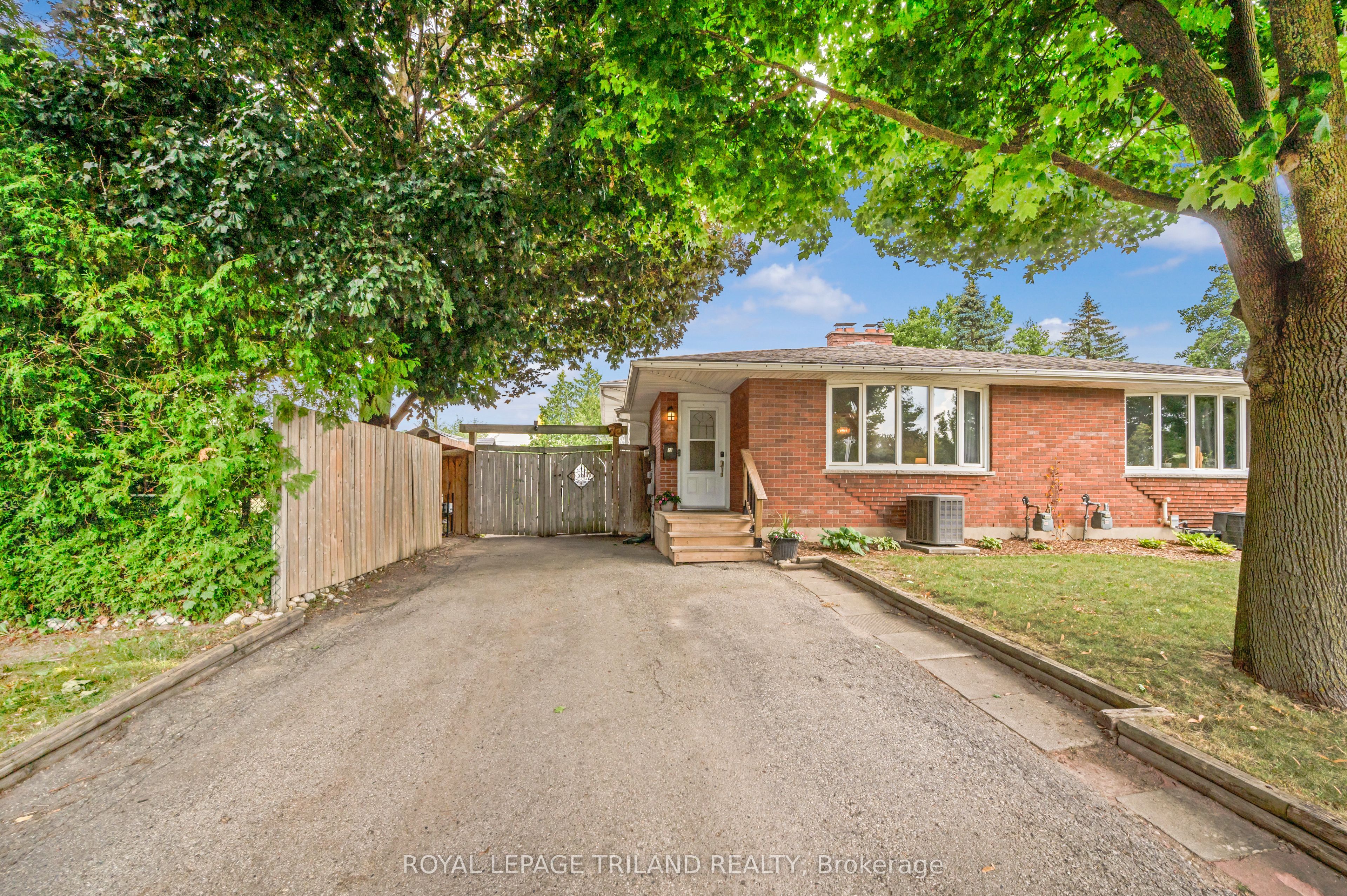 73 GENEVIVE Place, London East, ON N5Y 4X2 photo 2