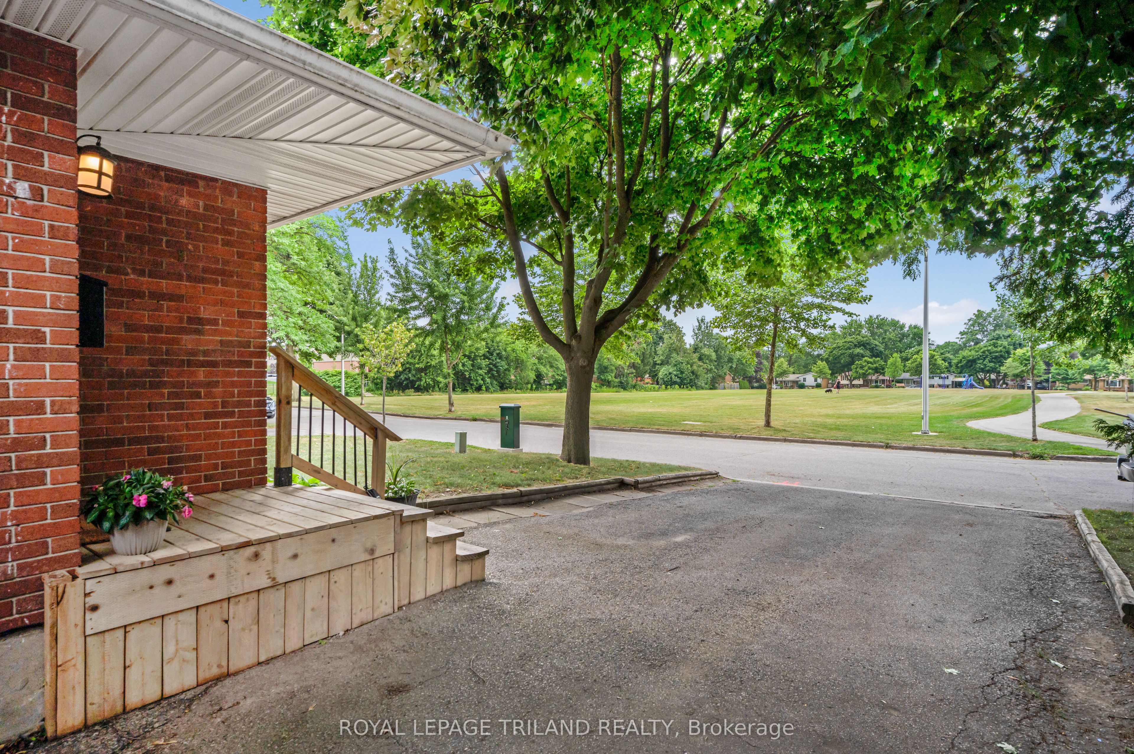 73 GENEVIVE Place, London East, ON N5Y 4X2 photo 4