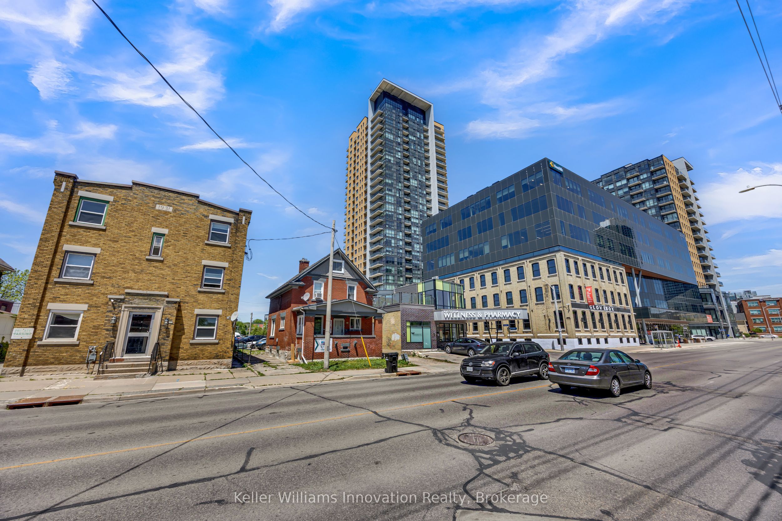 108 Garment Street 212, Kitchener, ON N2G 0C3 photo 2