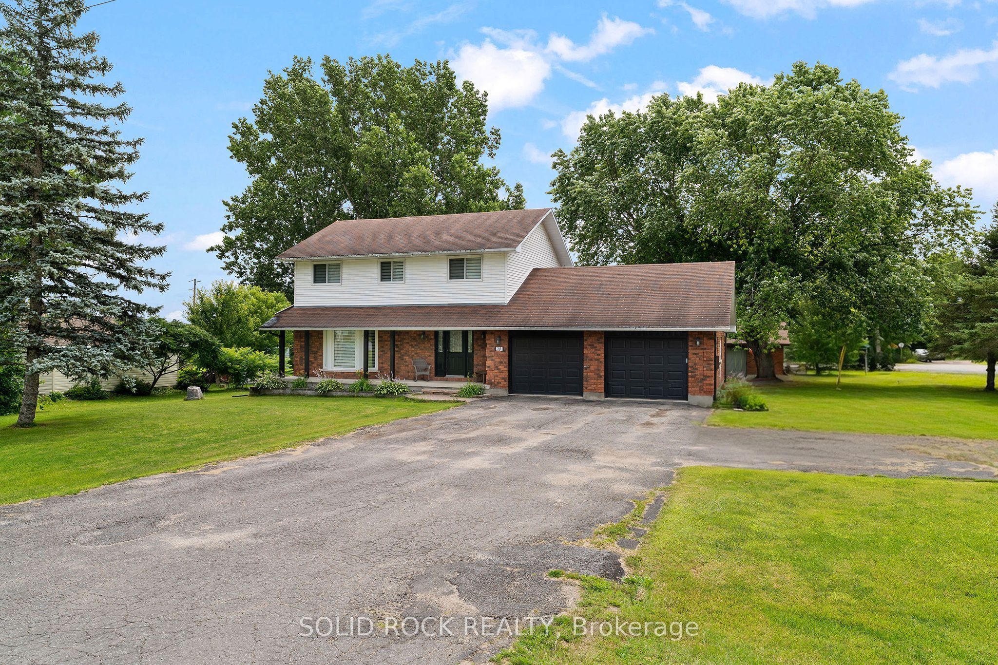 708 Mckenzie Avenue, McNab/Braeside, ON K7S 3G9 photo 3