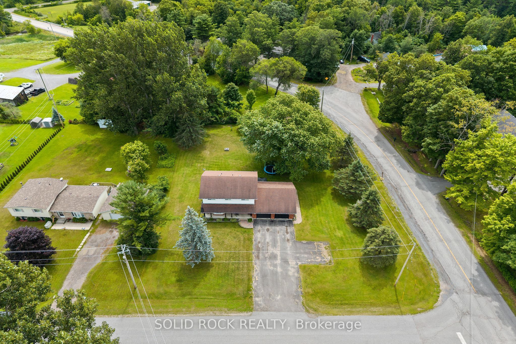 708 Mckenzie Avenue, McNab/Braeside, ON K7S 3G9 photo 4