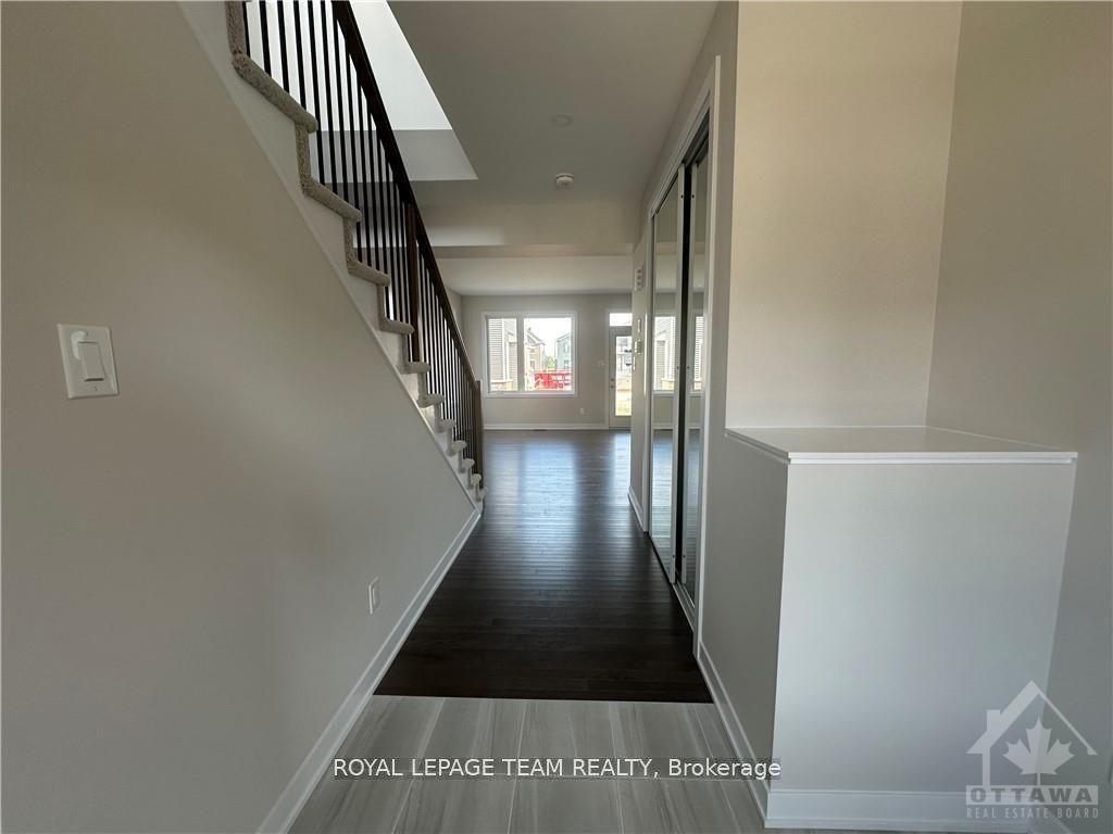 199 Conservancy Drive, Barrhaven, ON K2J 7M5 photo 3