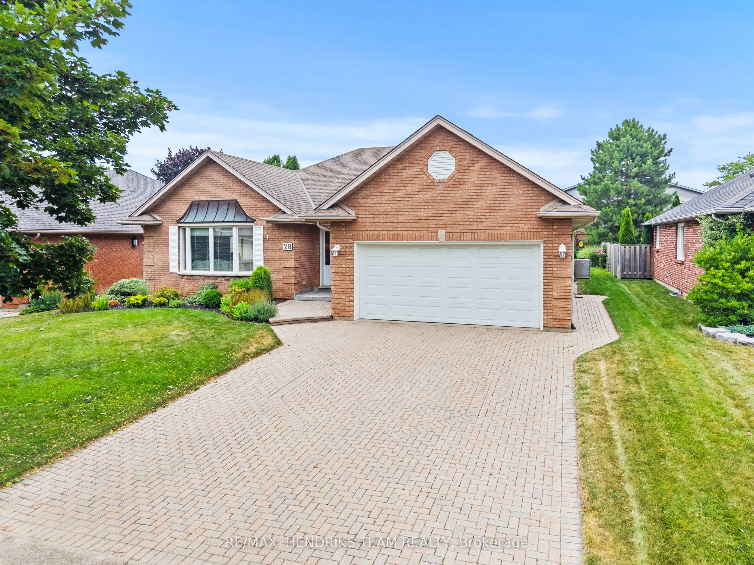 28 Heritage Lane, Welland, ON L3C 6Z3