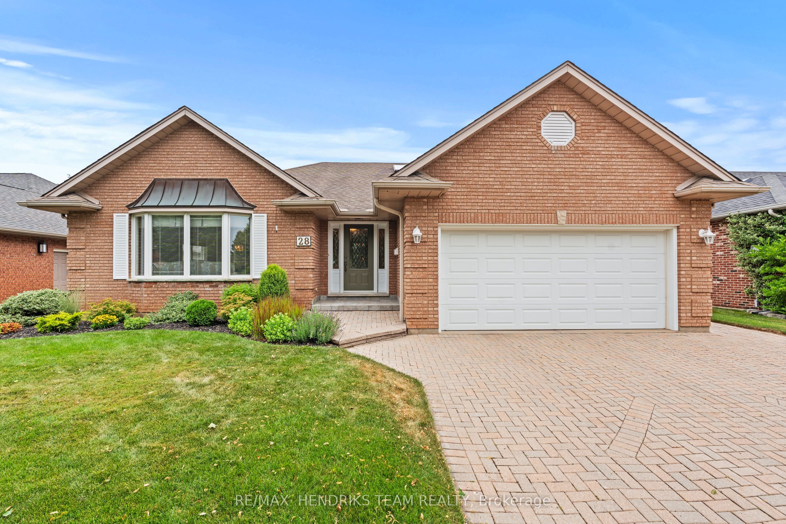 28 Heritage Lane, Welland, ON L3C 6Z3 photo 3