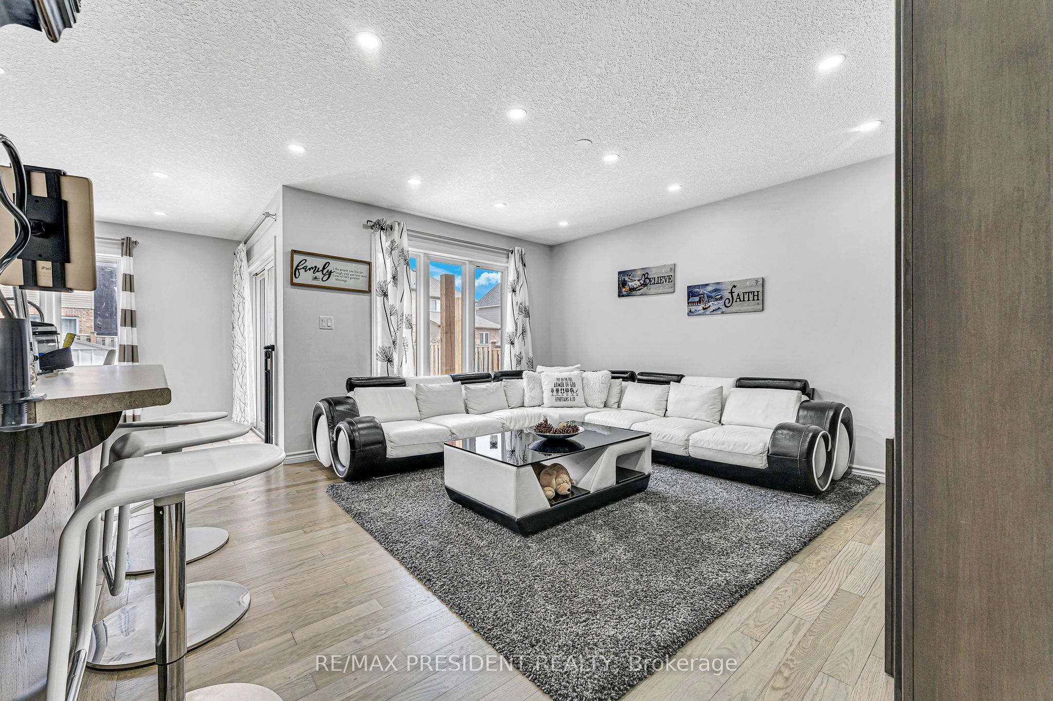 573 Forman Avenue, Stratford, ON N5A 0B3 photo 4