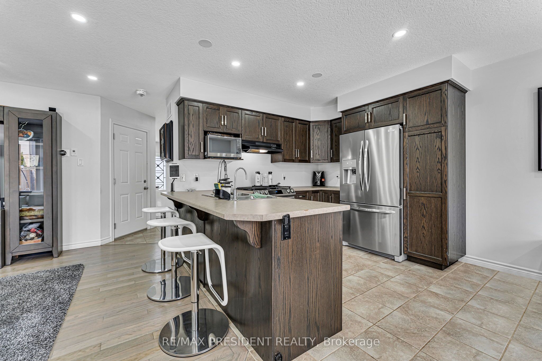 573 Forman Avenue, Stratford, ON N5A 0B3 photo 5