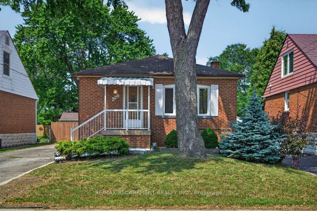 220 EAST 13TH Street, Hamilton, ON L9A 3Z7 photo 2
