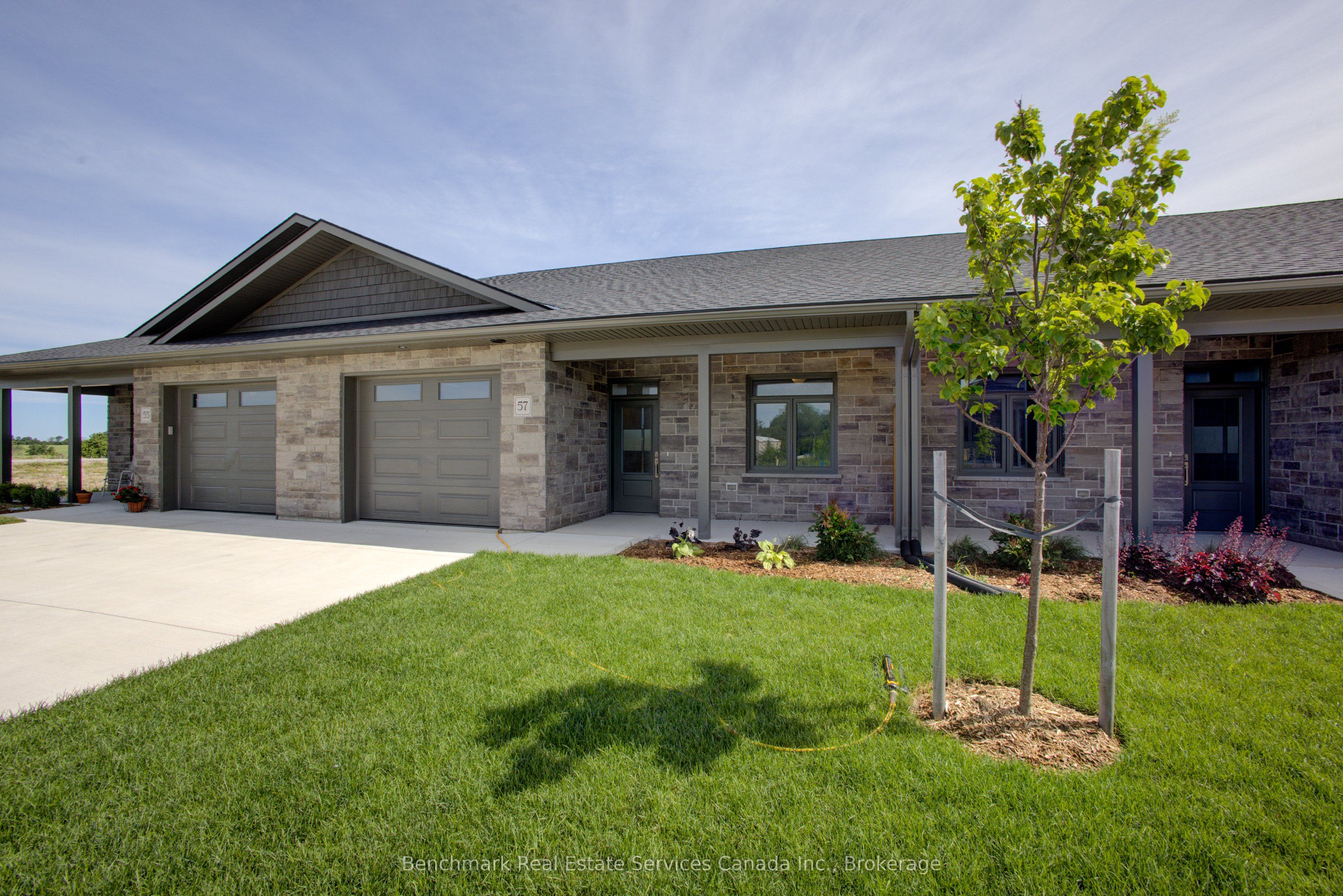 57 Cavalier Crescent, Huron-Kinloss, ON N0G 2R0 photo 3