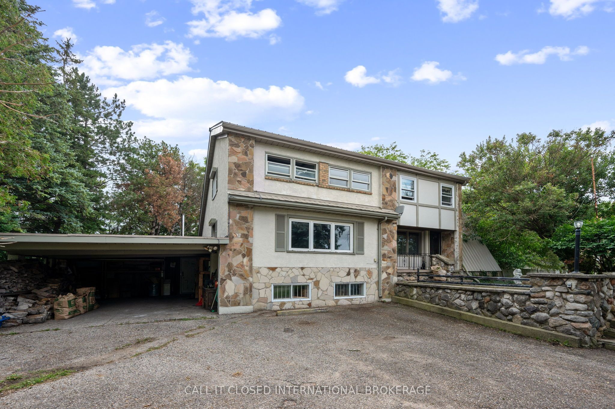 12056 Wellington Road, Central Elgin, ON N5P 3T1 photo 2