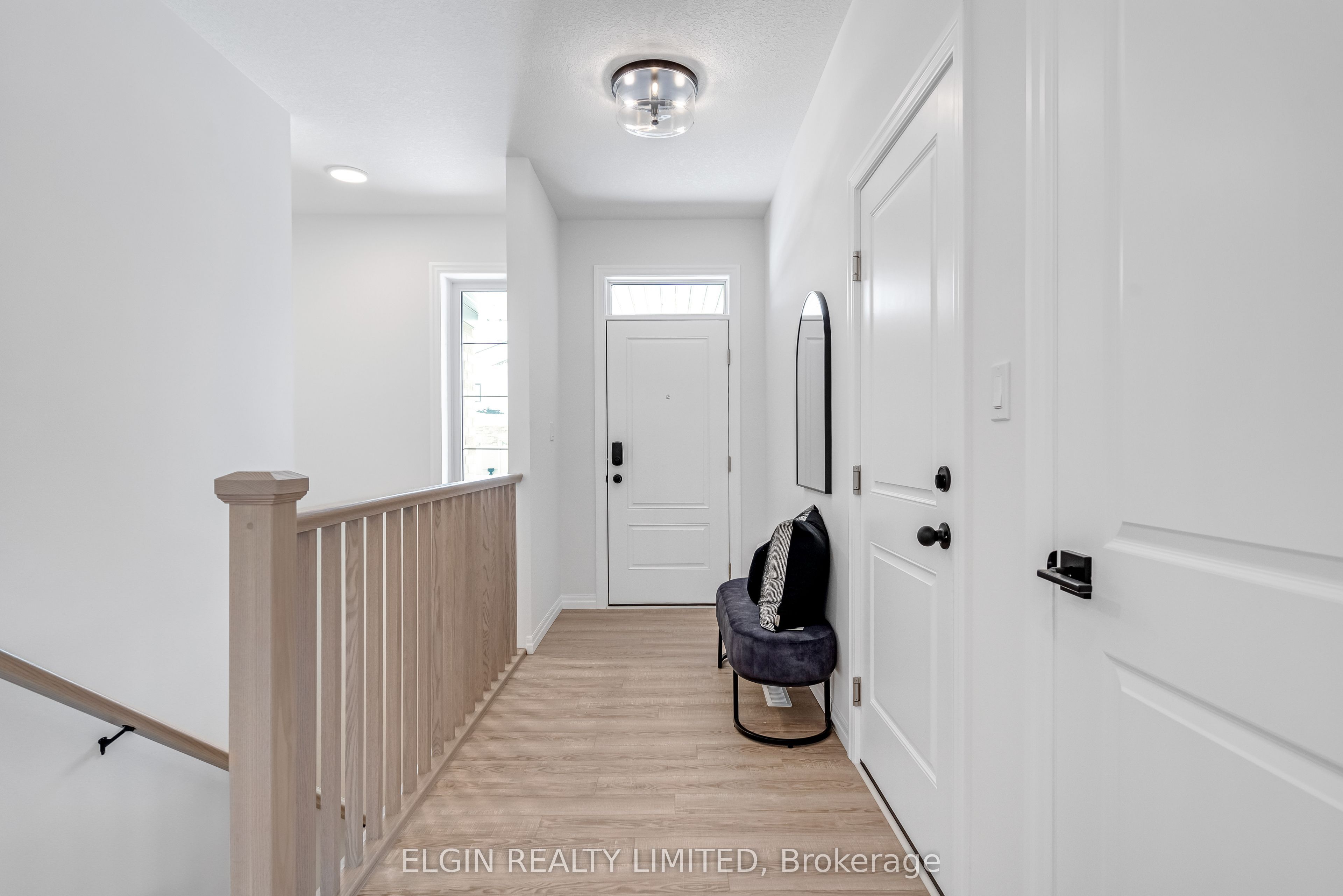 97 Keba Crescent, Tillsonburg, ON N4G 0K6 photo 4