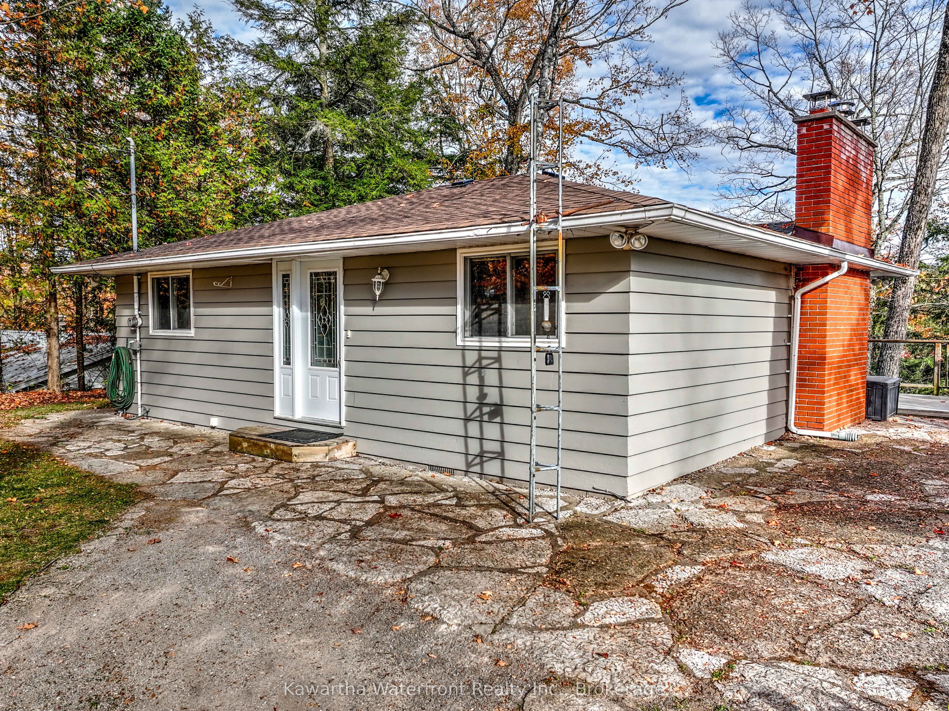 89 Shadow Lake 2 Road, Kawartha Lakes, ON K0M 2L0 photo 3