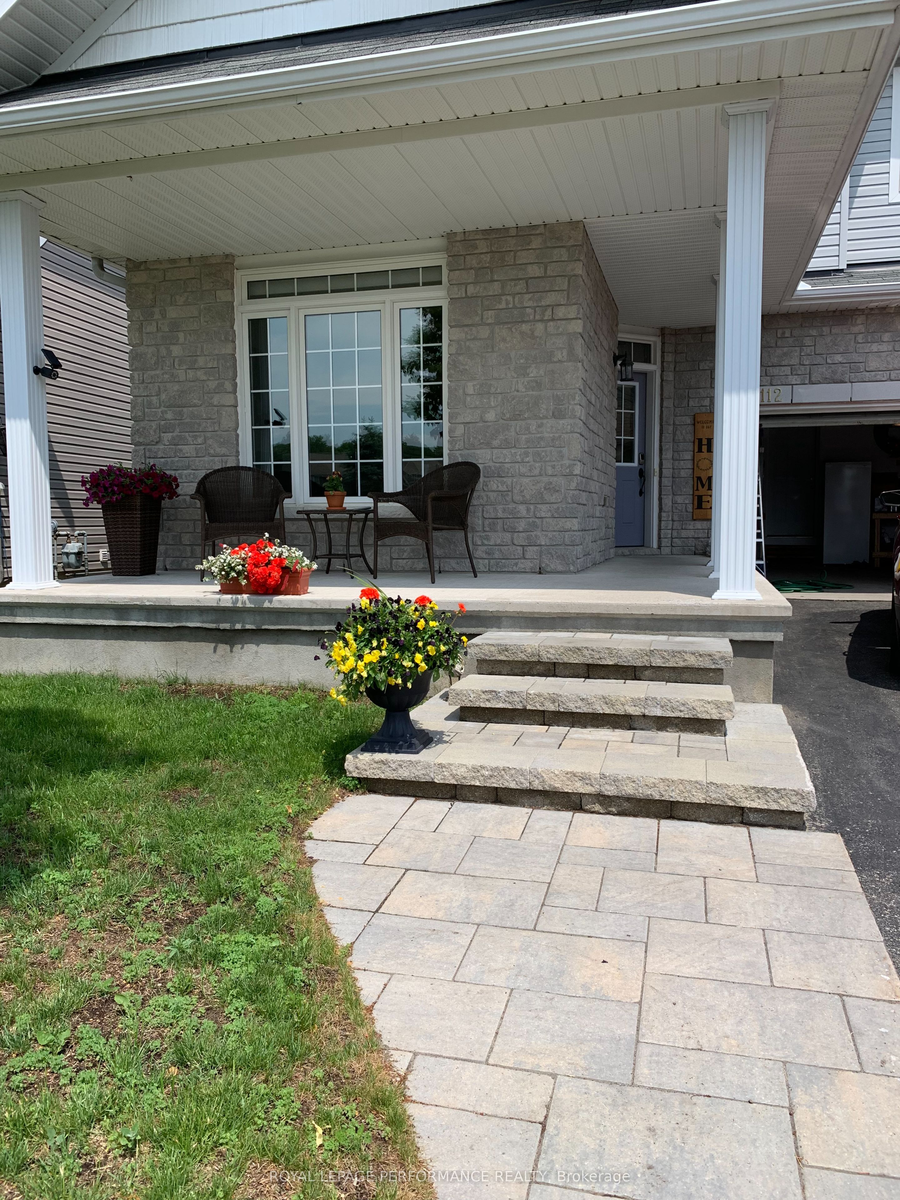 112 Jade Street, Clarence-Rockland, ON K4K 0C8 photo 3