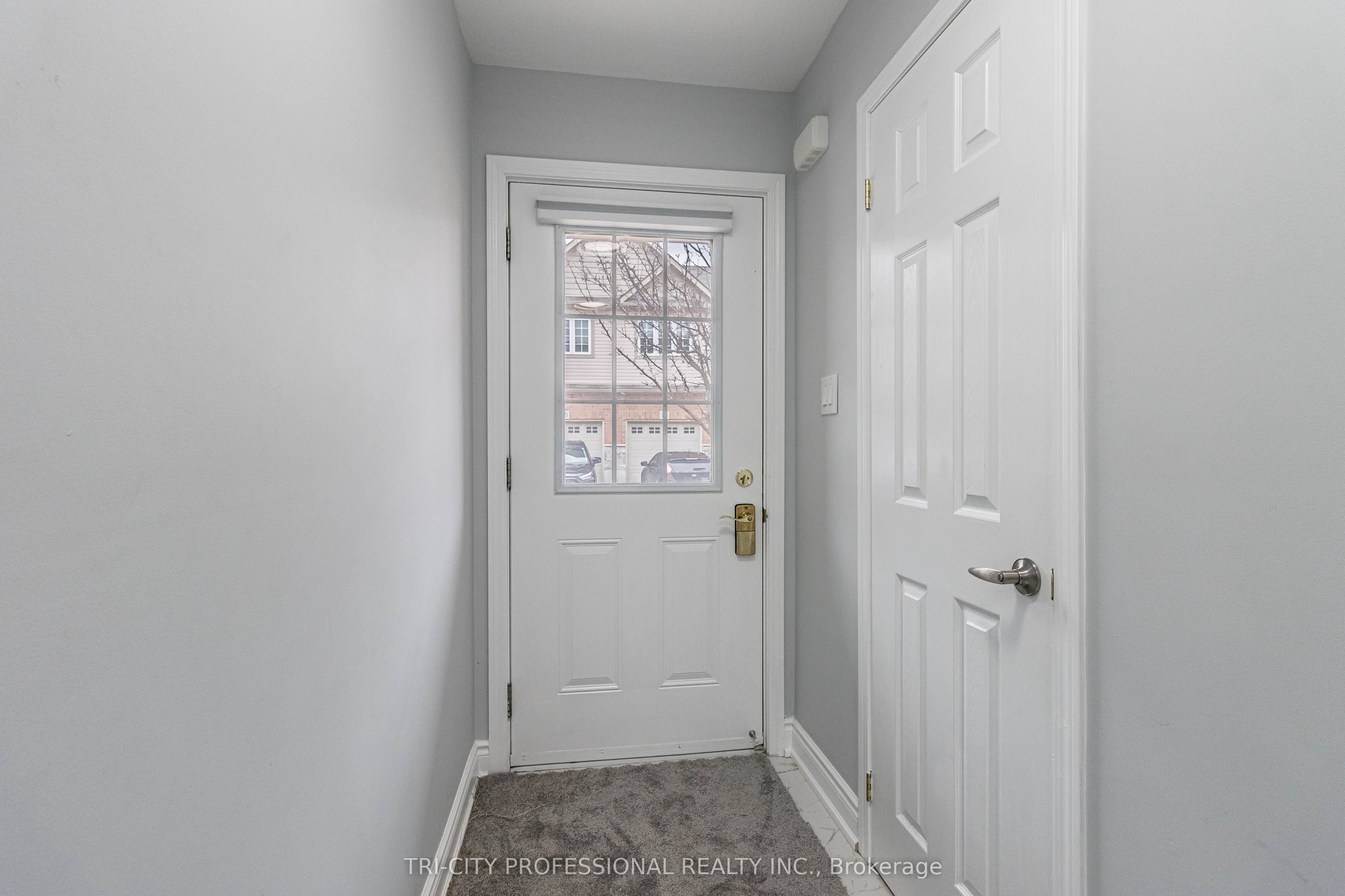 355 Fisher Mills Road, Cambridge, ON N3C 2V3 photo 4