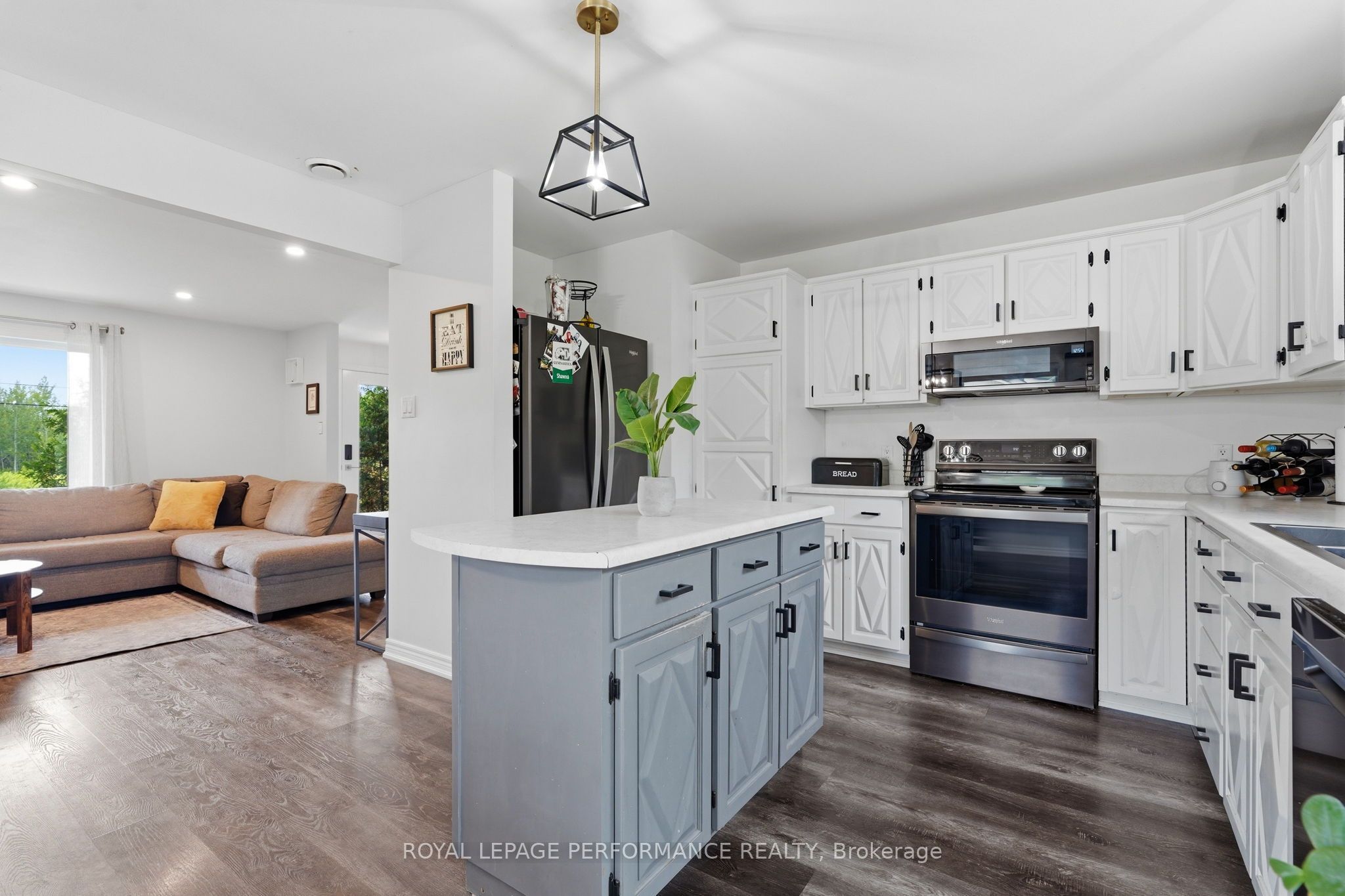 3230 Pattee Road E, Champlain, ON K6A 2R2 photo 5
