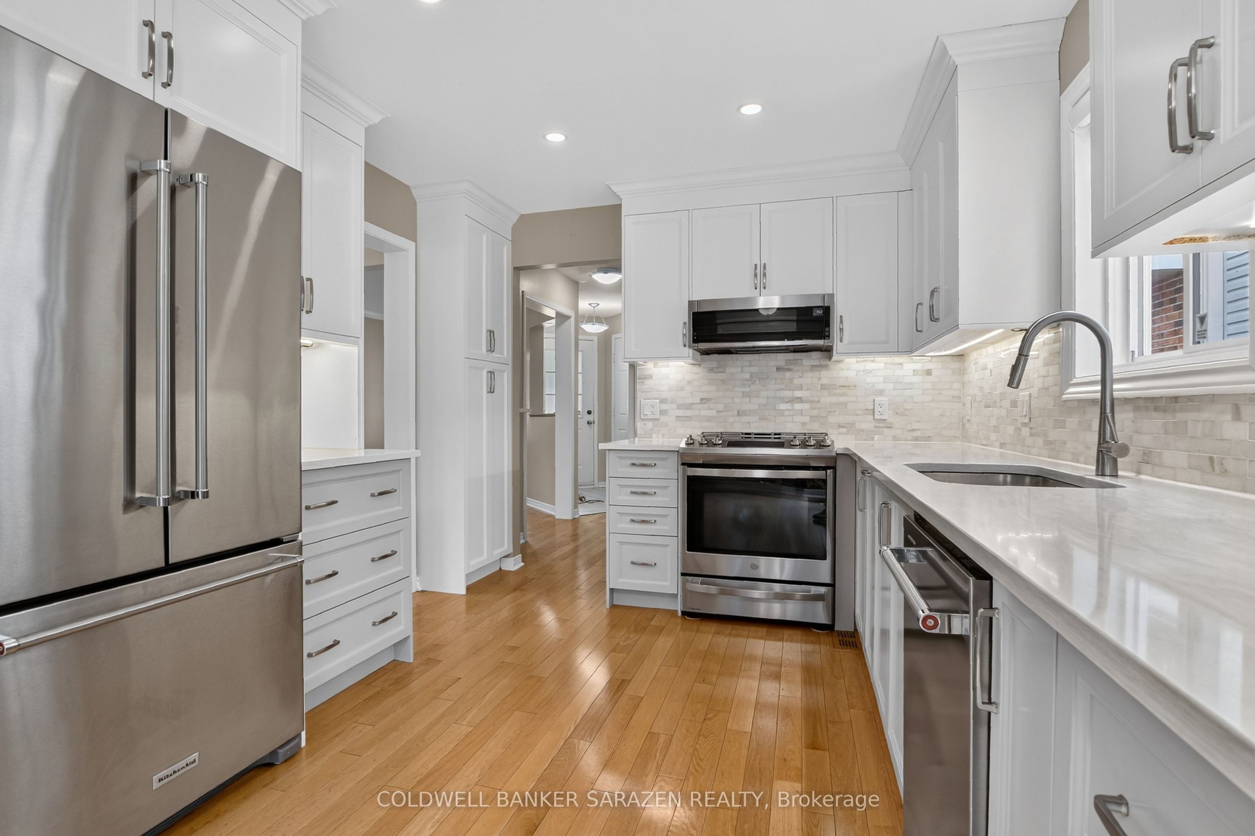 37 Shandon Avenue, Barrhaven, ON K2J 4E3 photo 5