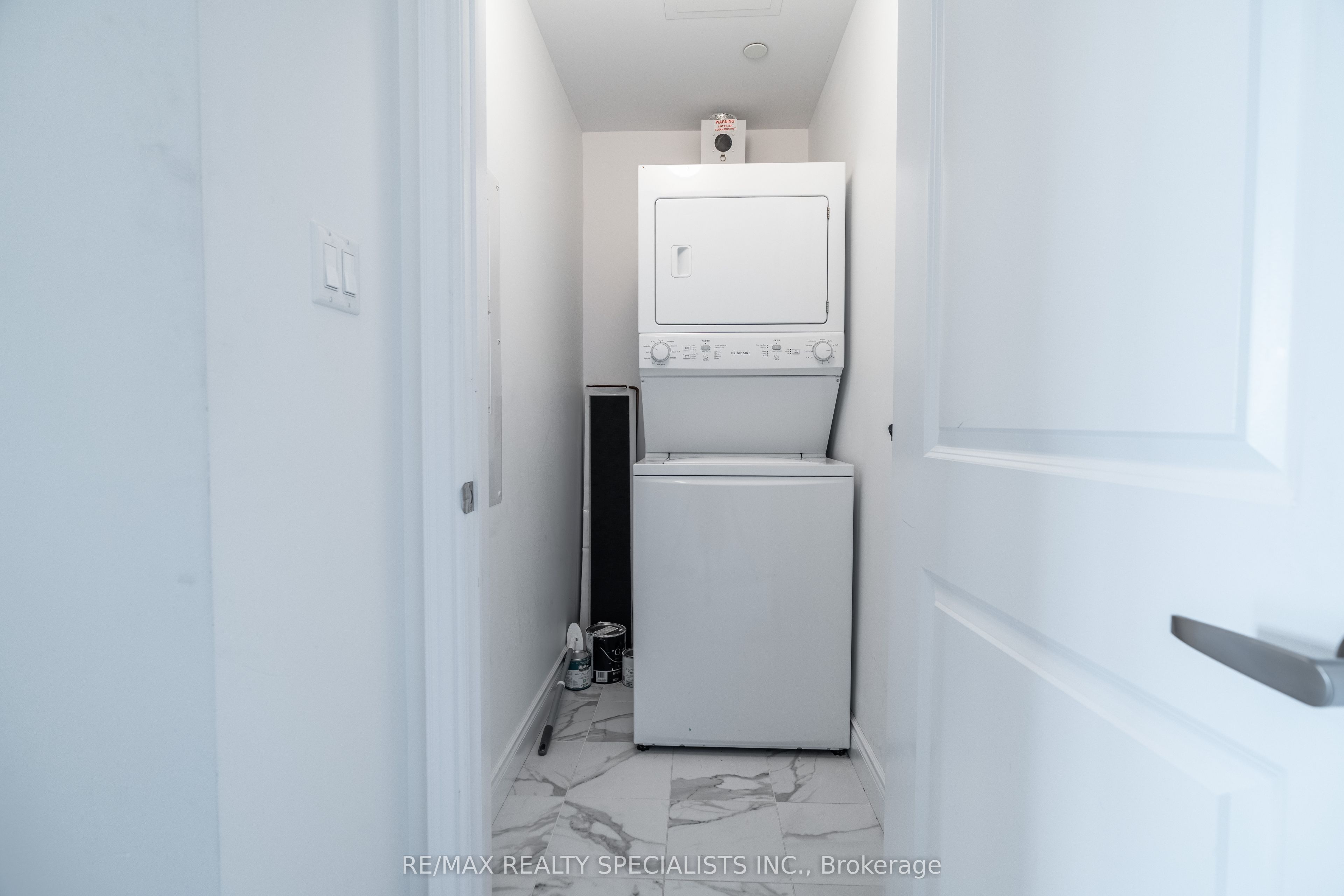 125 Shoreview Place 321, Hamilton, ON L8E 0K3 photo 4